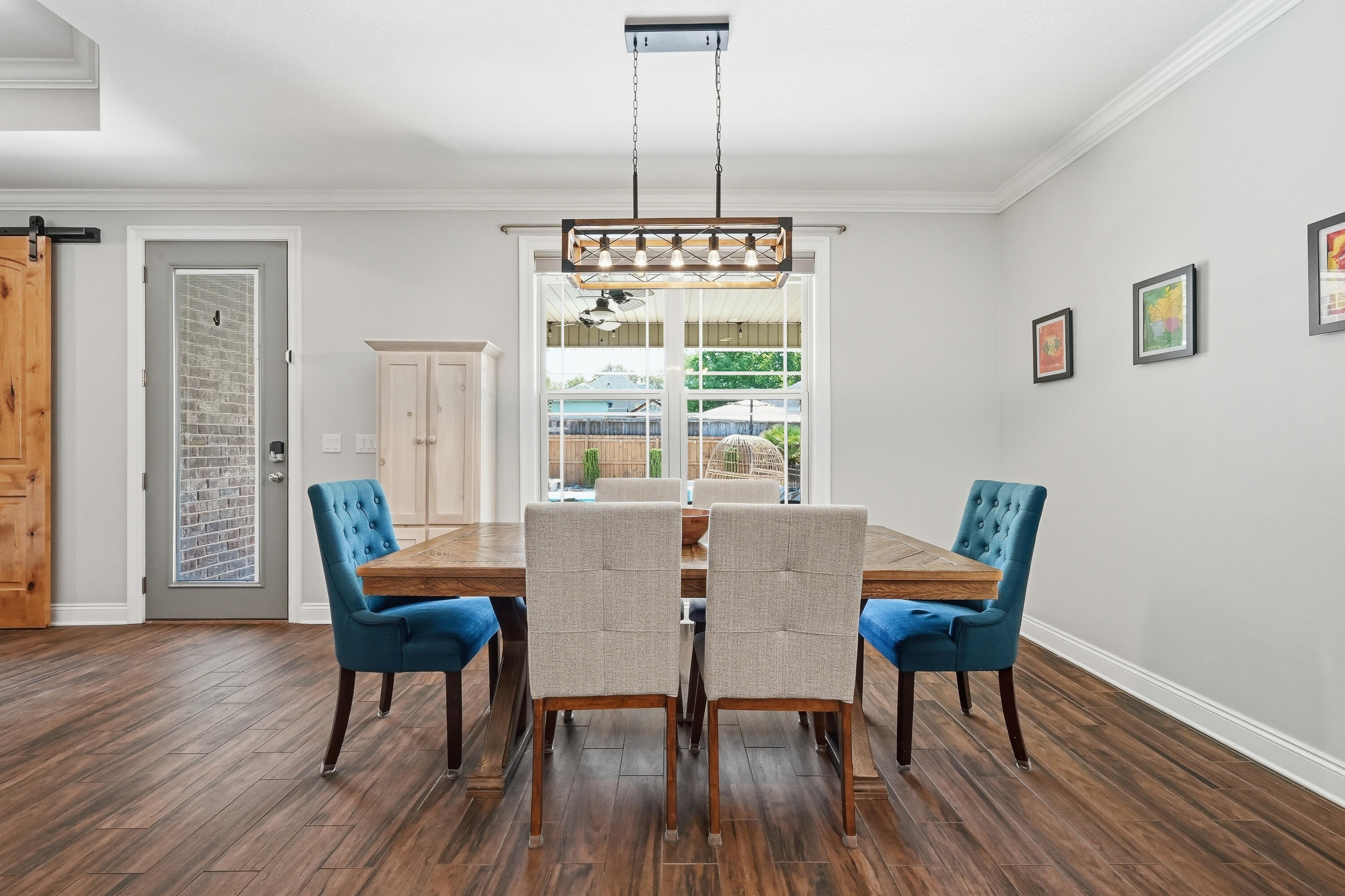 WOODLAND SHORES - Residential