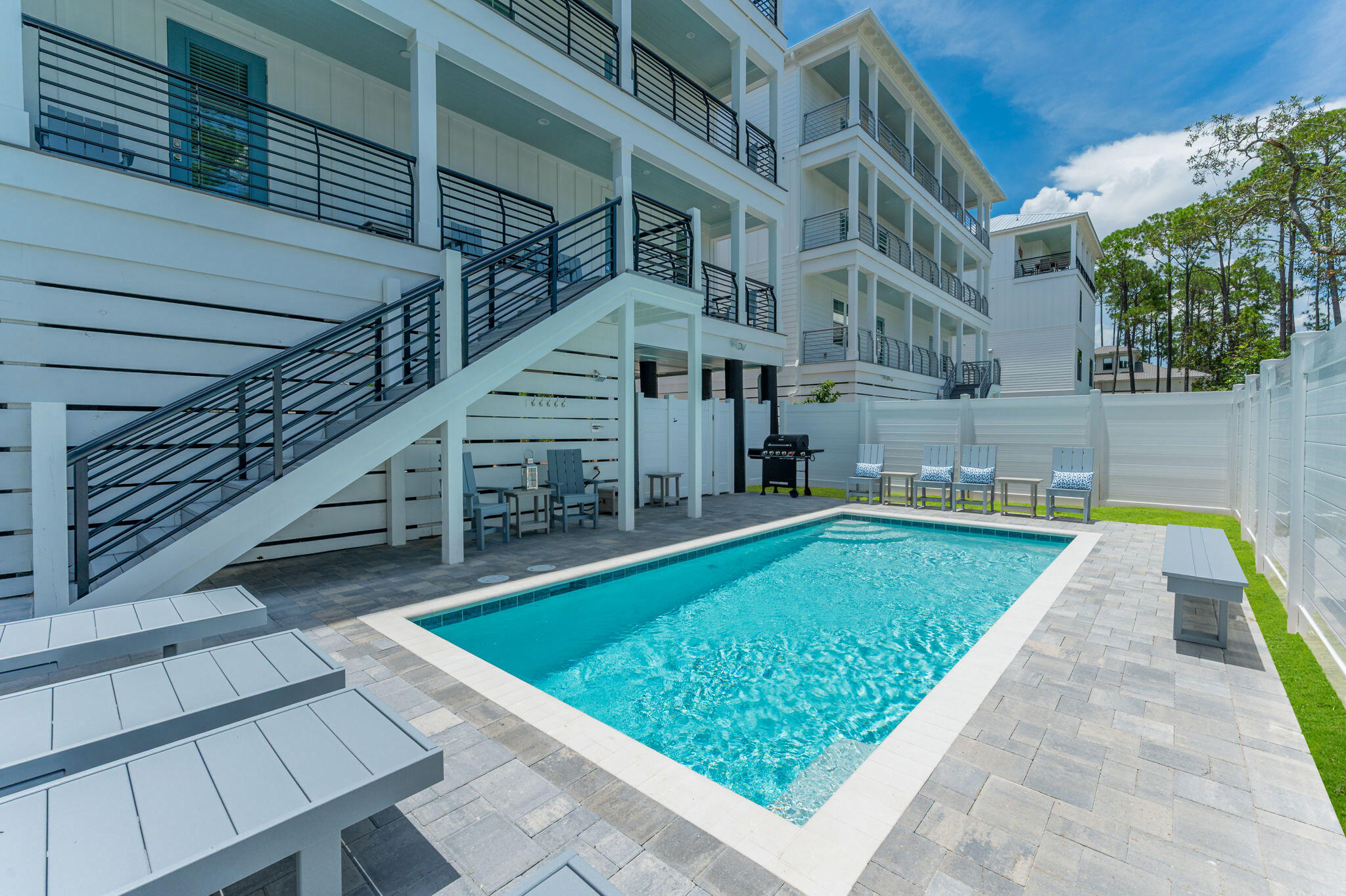 BLK J BEACH HIGHLANDS 1ST ADD - Residential