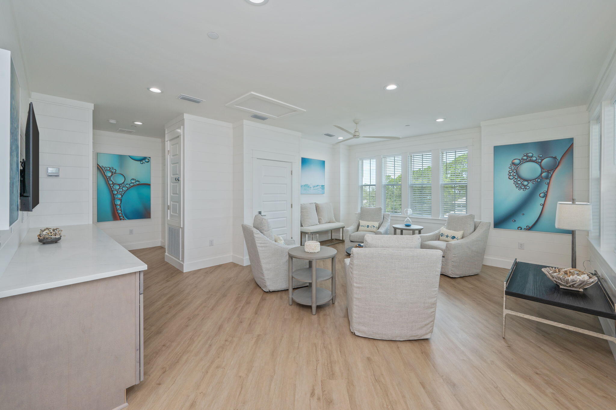 BLK J BEACH HIGHLANDS 1ST ADD - Residential