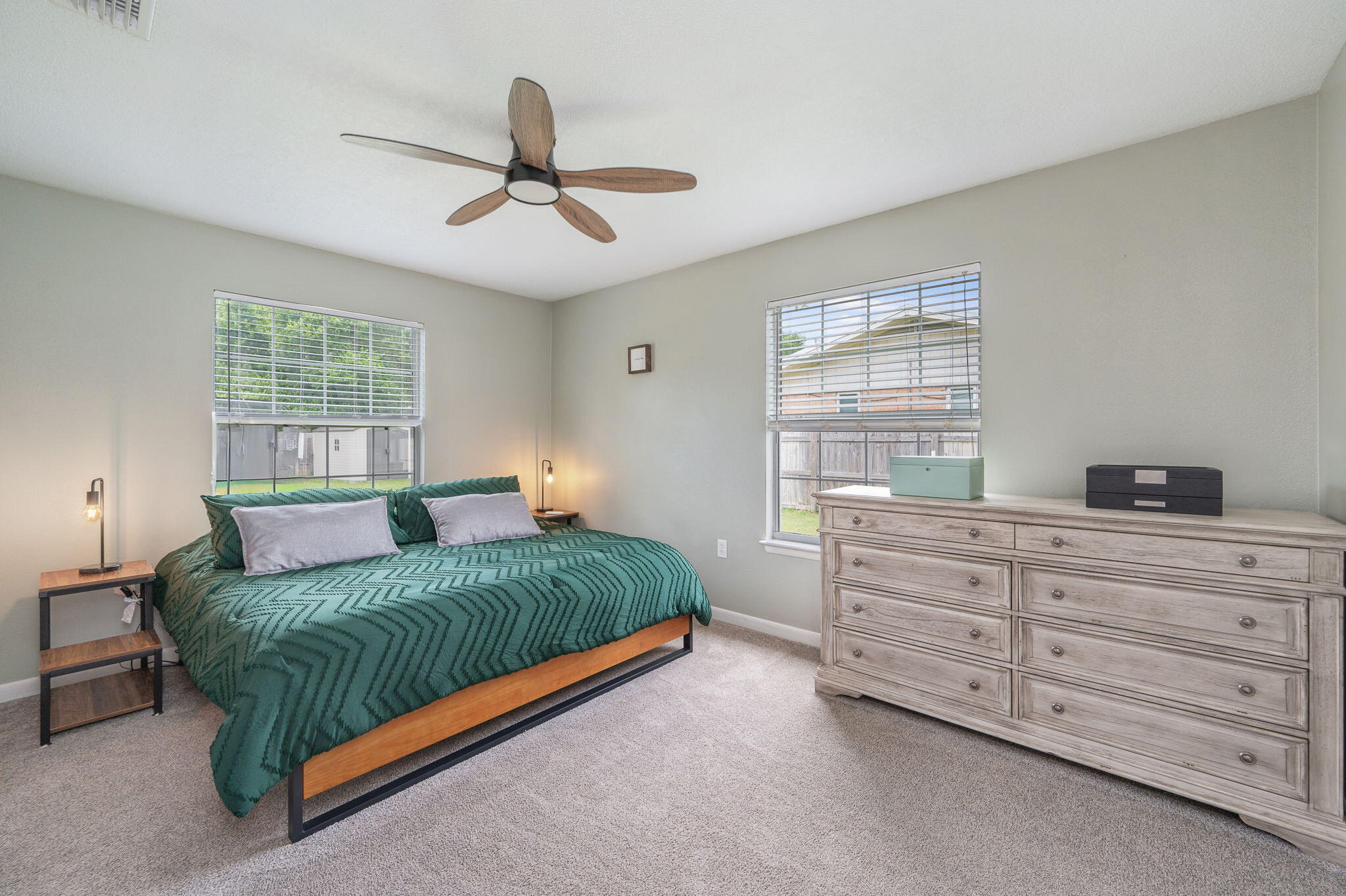 SUNSET BEACH - Residential