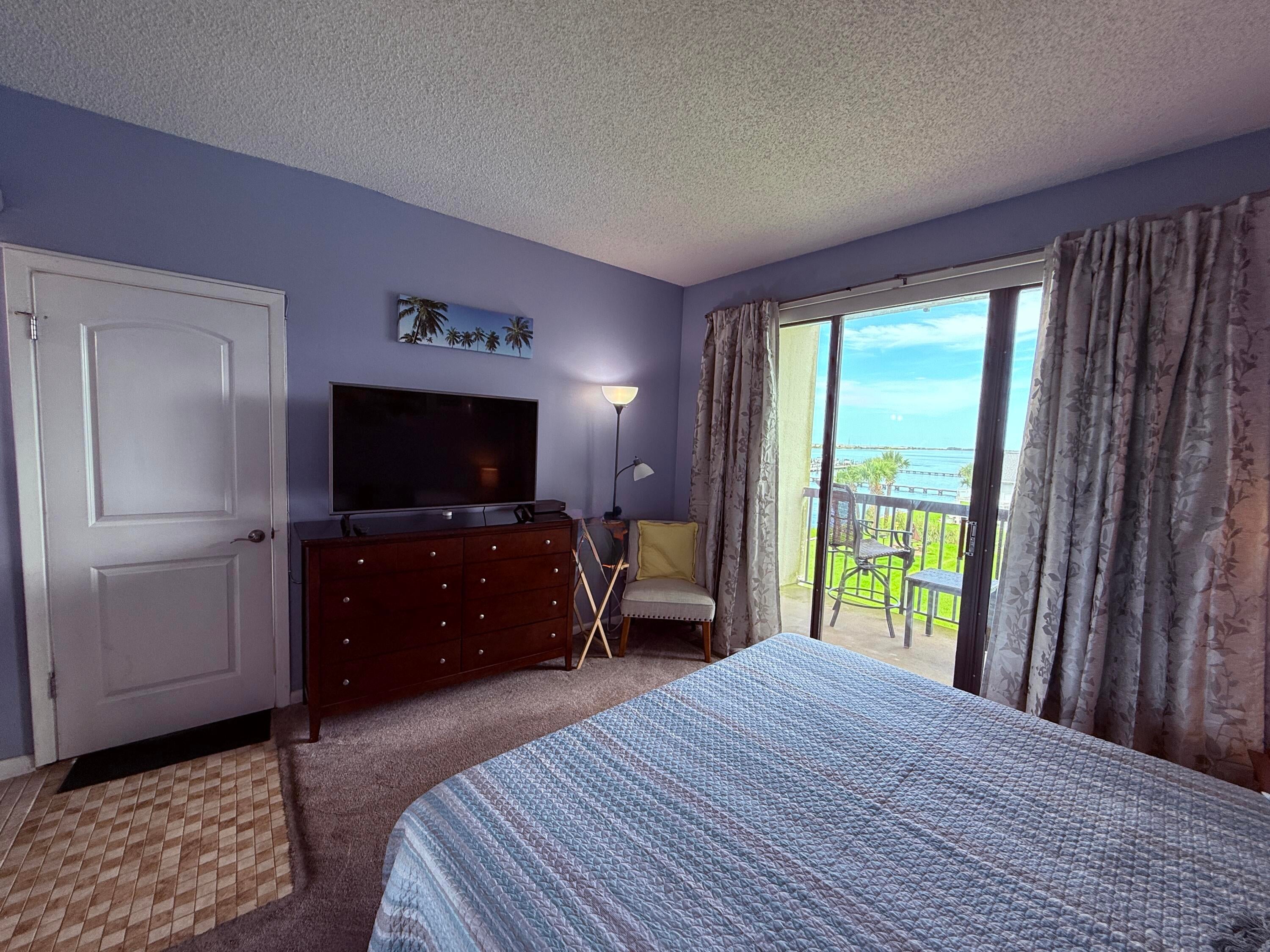 PIRATES BAY PH 1 - Residential