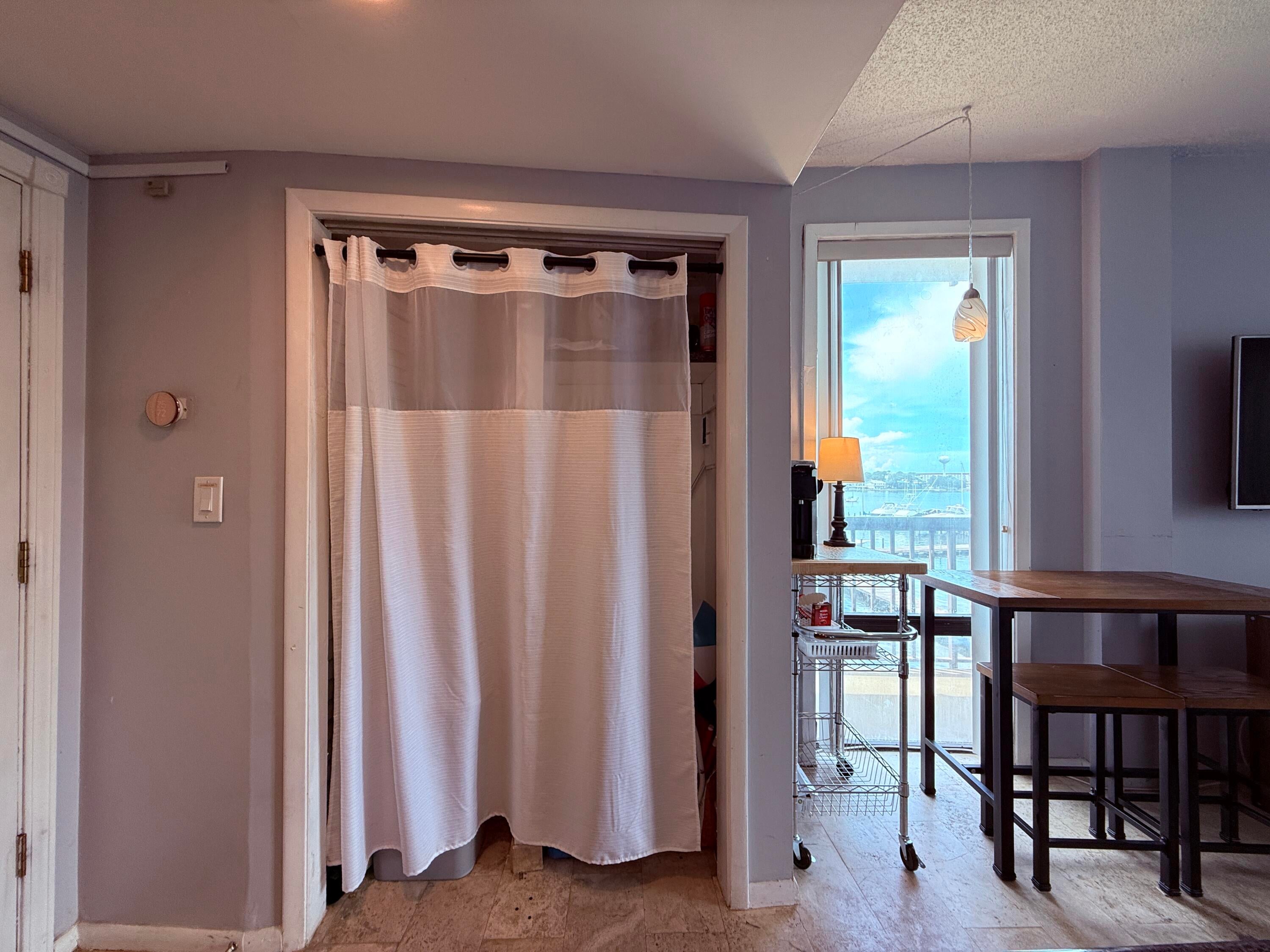 PIRATES BAY PH 1 - Residential