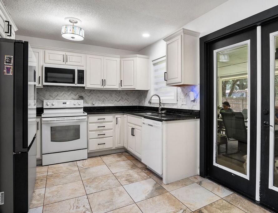 PINEDALE - Residential