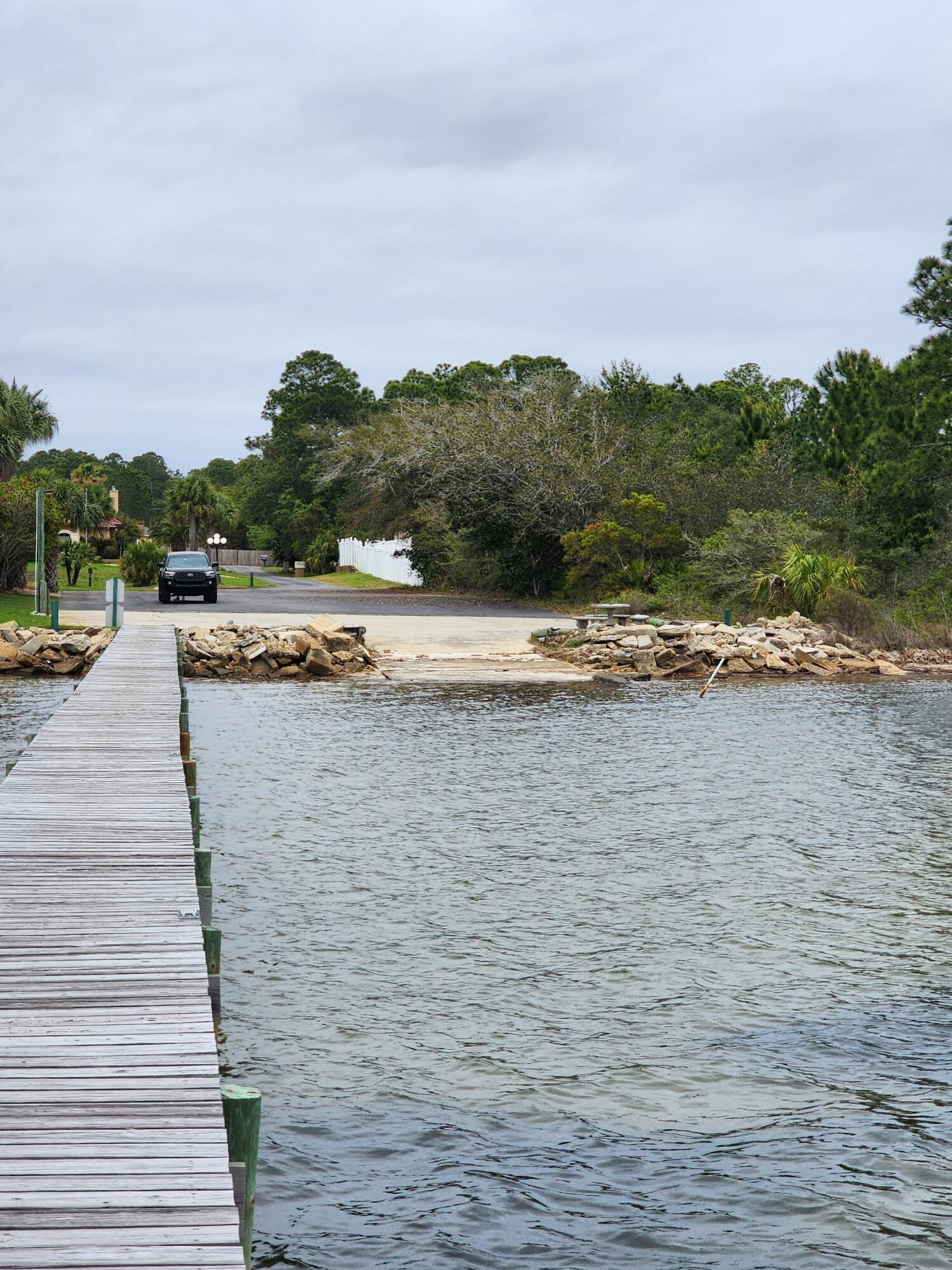 SMUGGLERS COVE - Land