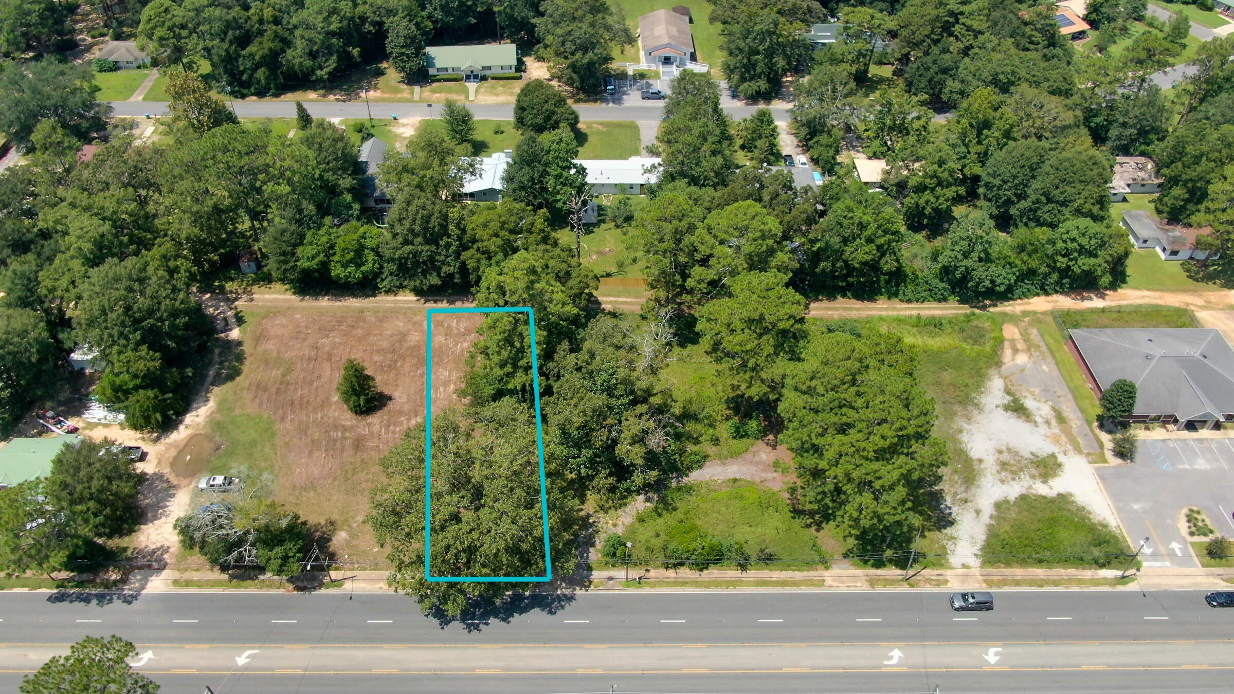 Prime Commercial Lot with High-Visibility Location & Small-Business Potential
Position your business for success with this strategically located commercial parcel at 850 N. Ferdon Blvd in Crestview. Offering approximately 60 feet of frontage by 175 feet of depth, this property provides a compact, efficient footprint with excellent potential for a small commercial development and on-site customer parking.
With its Ferdon Boulevard frontage, strong visibility and convenient access to surrounding businesses and traffic, this property offers an excellent opportunity for an investor, owner-user or entrepreneur looking to establish a highly visible location in Crestview. The approximately 10,500-square-foot parcel could be well suited for a variety of small-business concepts, subject to zoning and applicable city requirements. Potential uses could include a coffee shop, ice cream shop, drive-through concept, boutique retail store, specialty shop, professional office, take-out business, or other neighborhood-oriented commercial use.
The property's dimensions offer the potential to create an attractive building footprint while incorporating customer parking, signage and convenient access. Its location along a well-traveled commercial corridor provides an opportunity to capture both local customers and passing traffic.
Bring your business vision to Crestview! This is an opportunity to secure a well-positioned commercial parcel and develop a property designed around your business needs. Buyers should verify zoning, permitted uses, access, parking requirements and development regulations with the appropriate authorities.