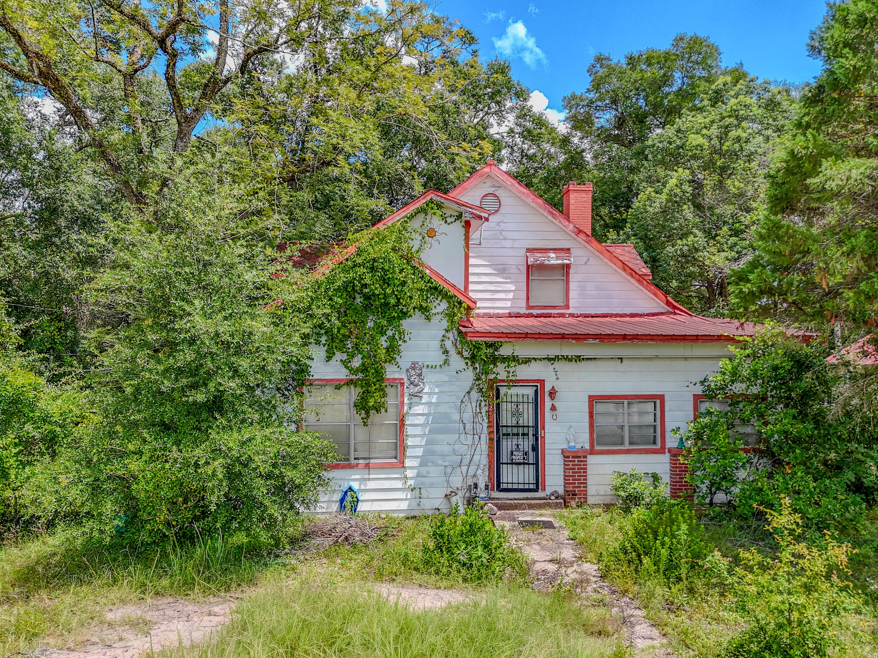TOWN OF DEFUNIAK SPRINGS - Residential