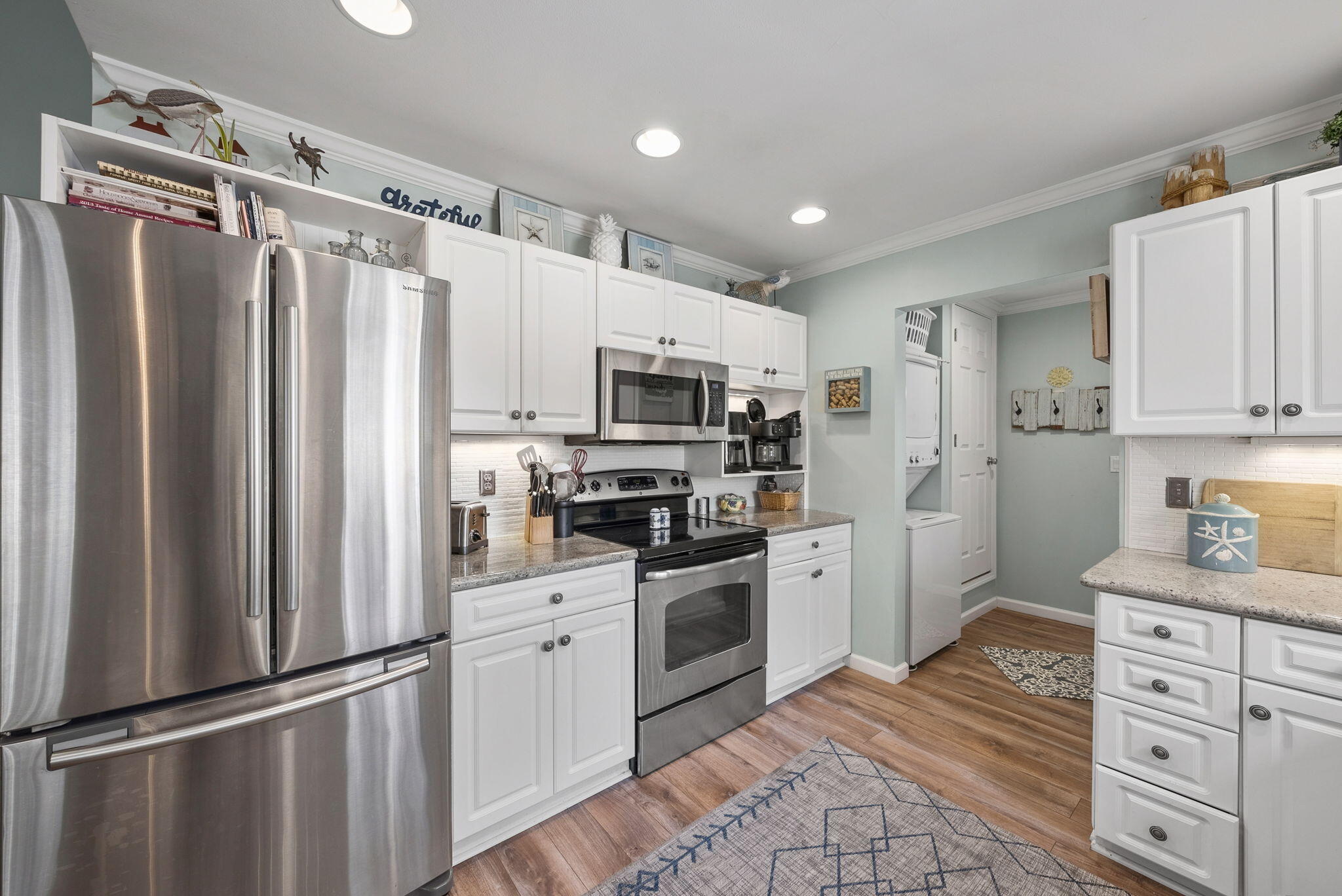 SANTA ROSA RIDGE - Residential