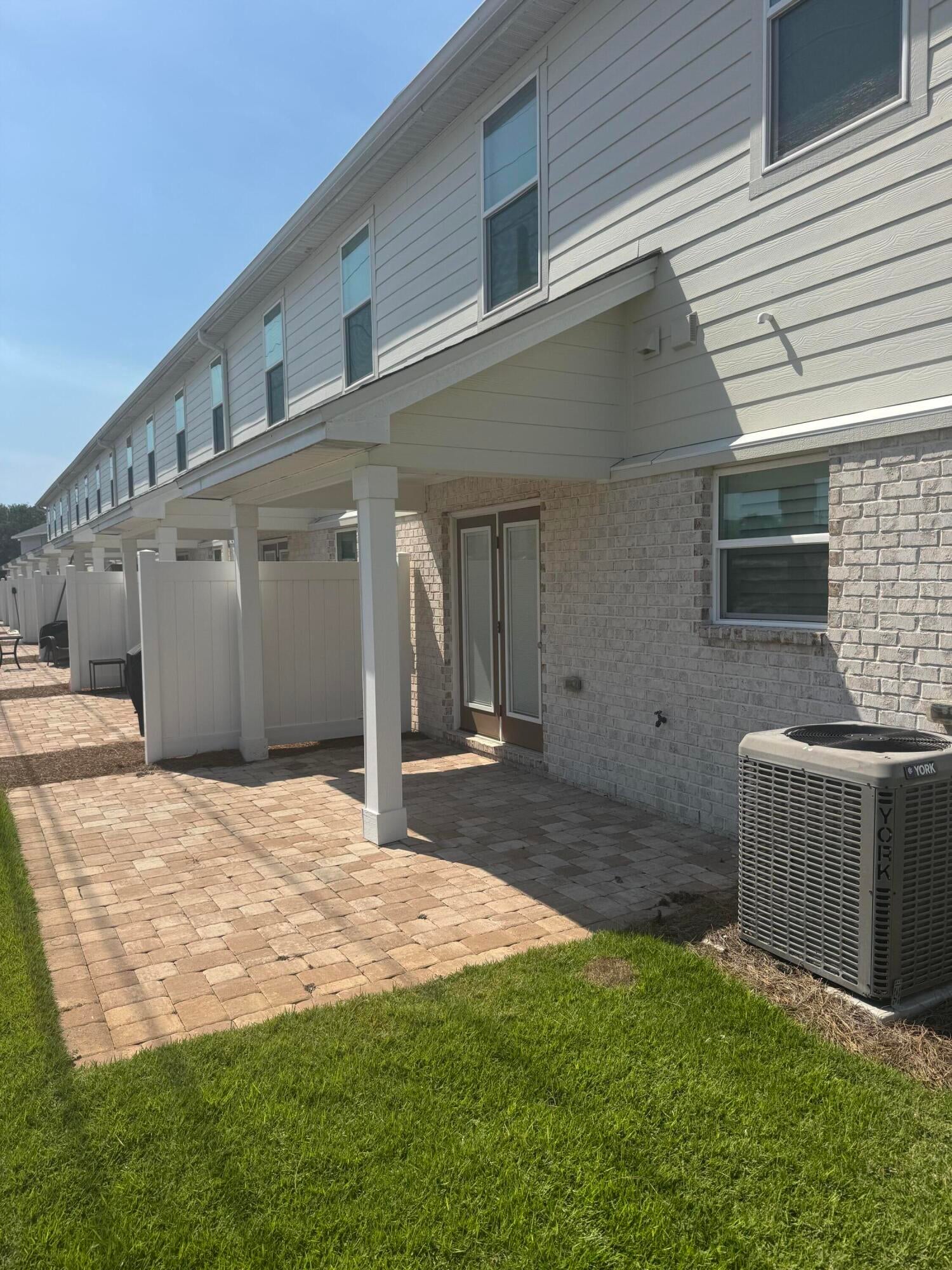Tuscan Village TH - Residential Lease