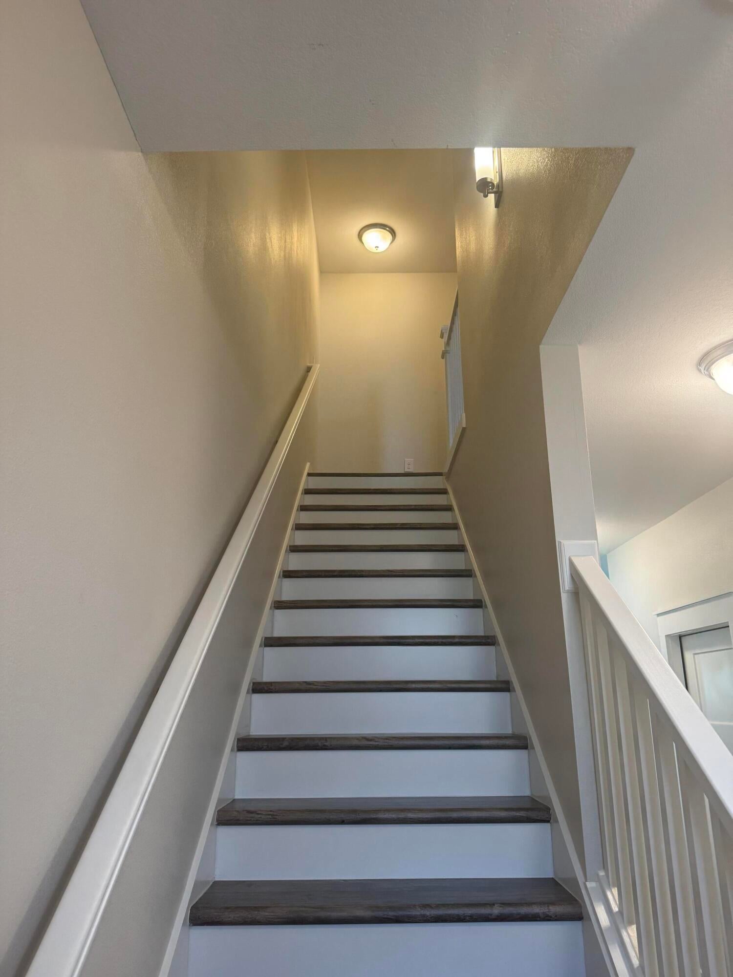 Tuscan Village TH - Residential Lease