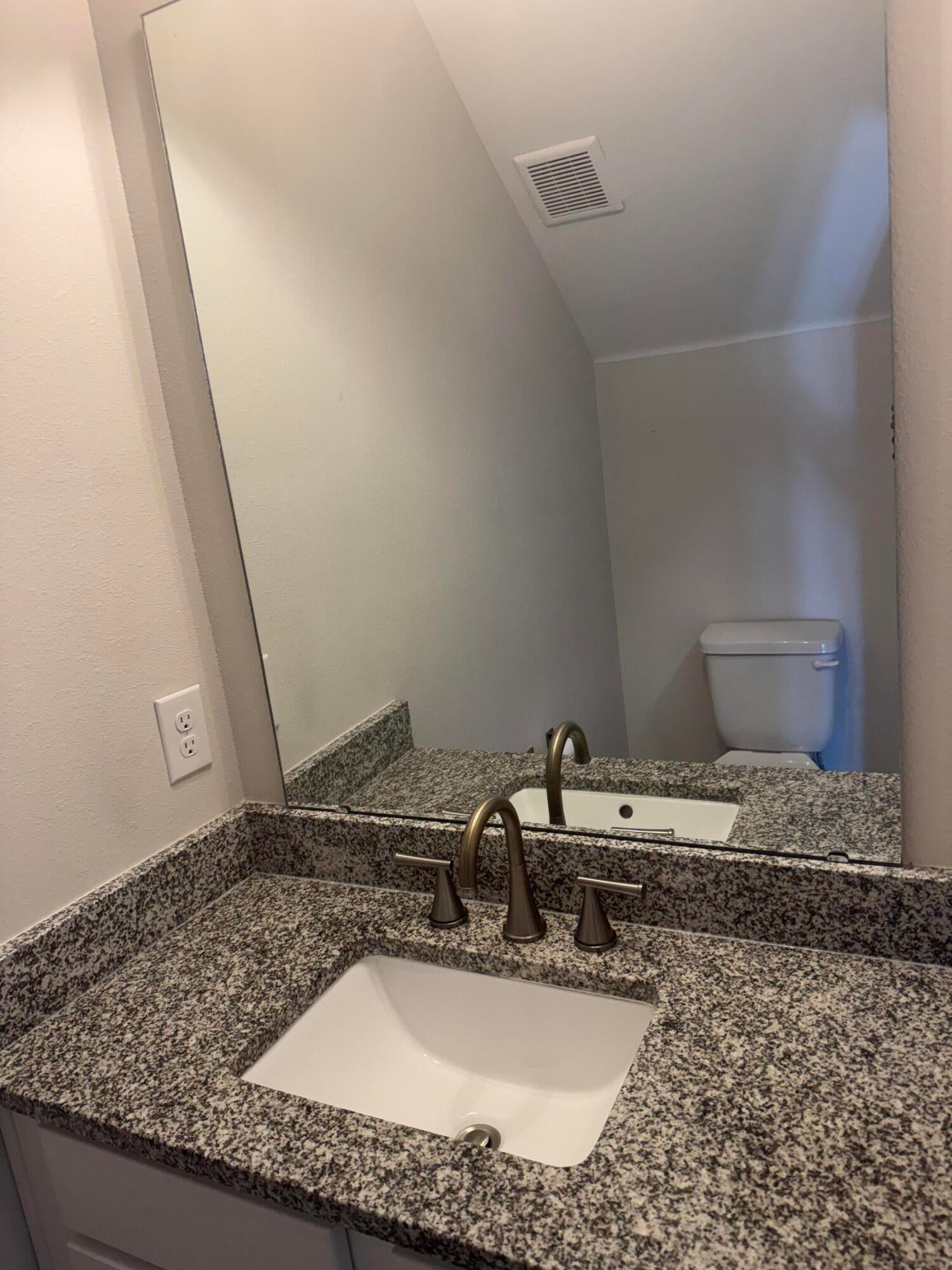 Tuscan Village TH - Residential Lease