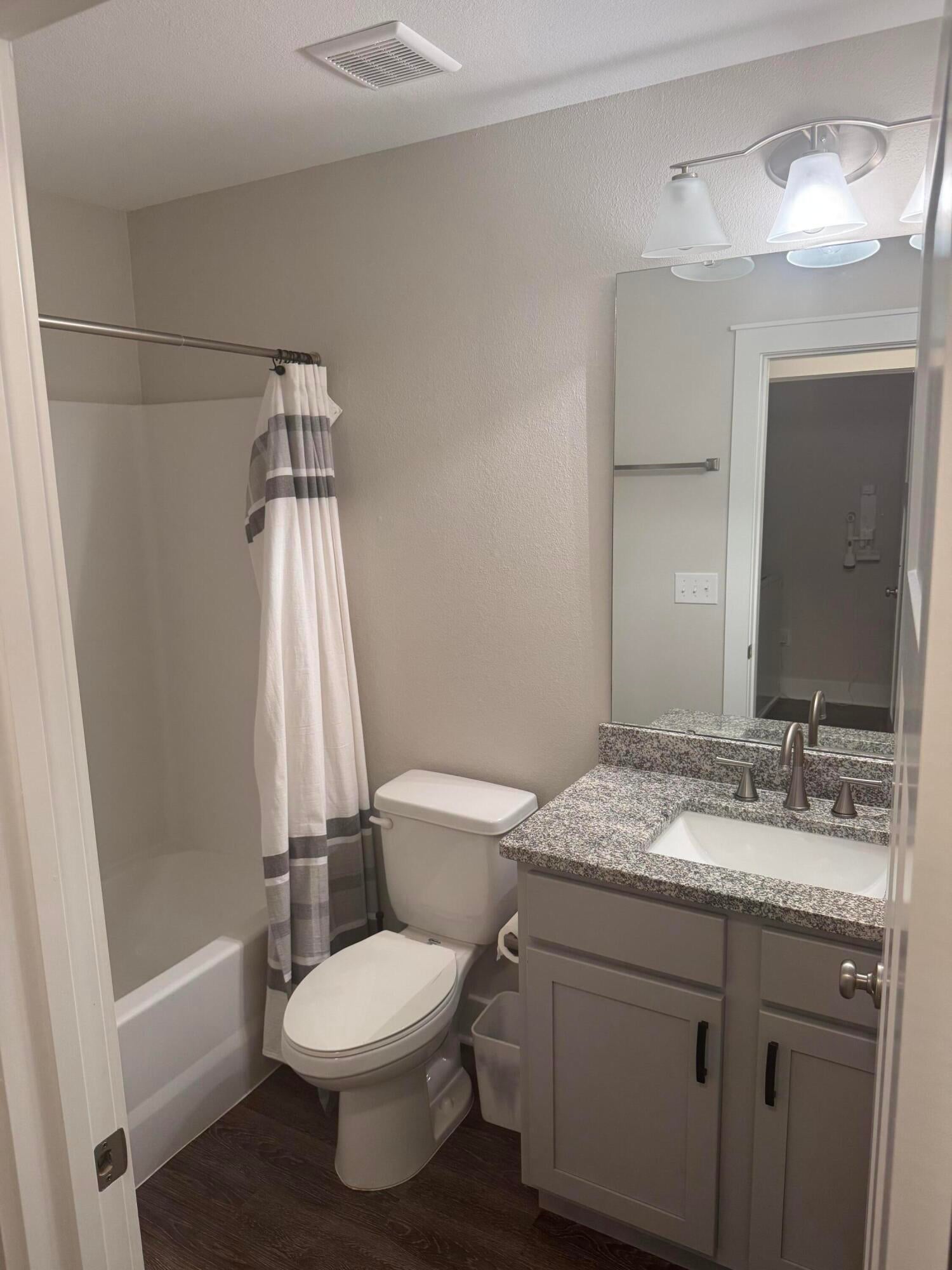 Tuscan Village TH - Residential Lease