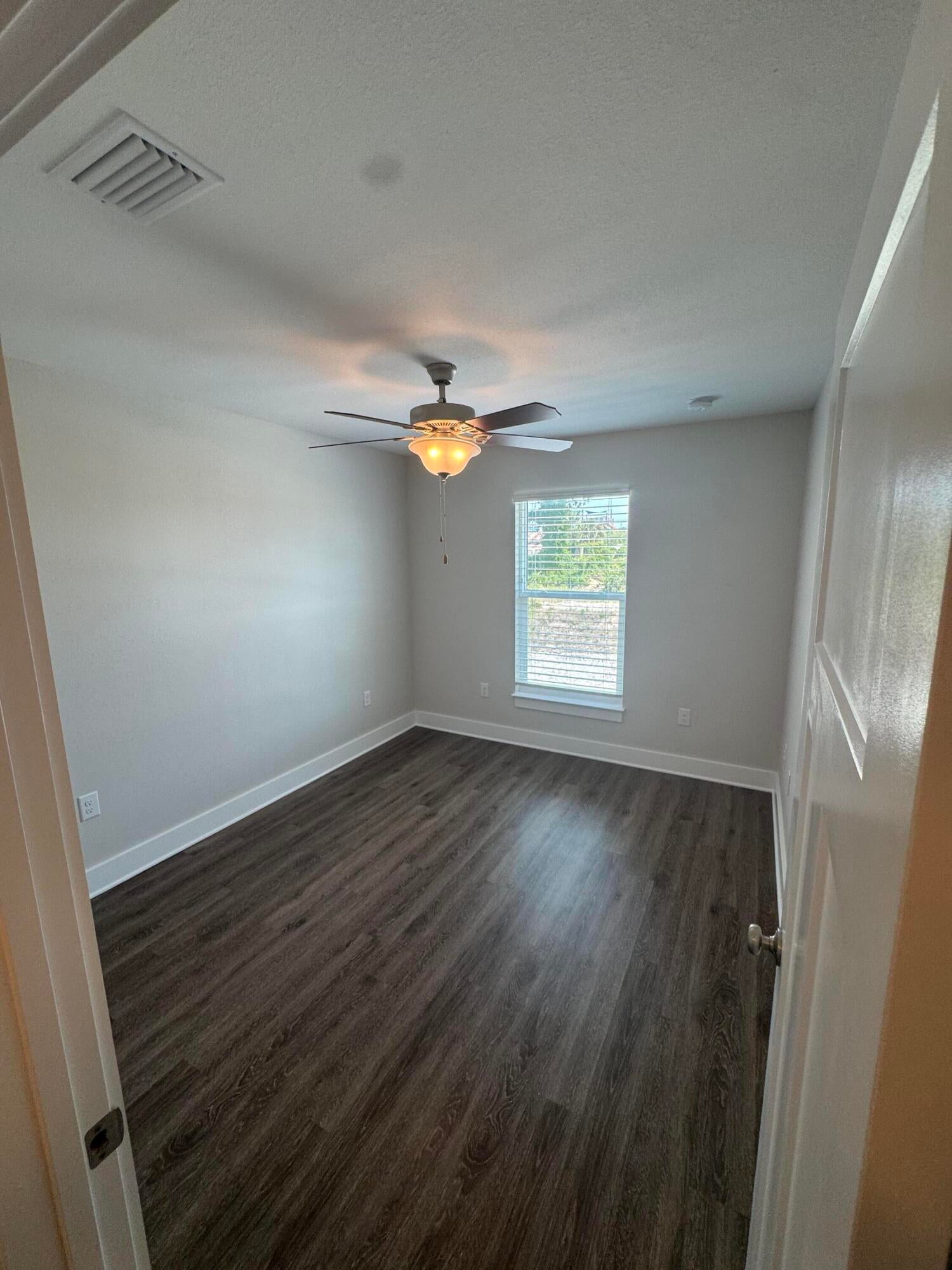 Tuscan Village TH - Residential Lease