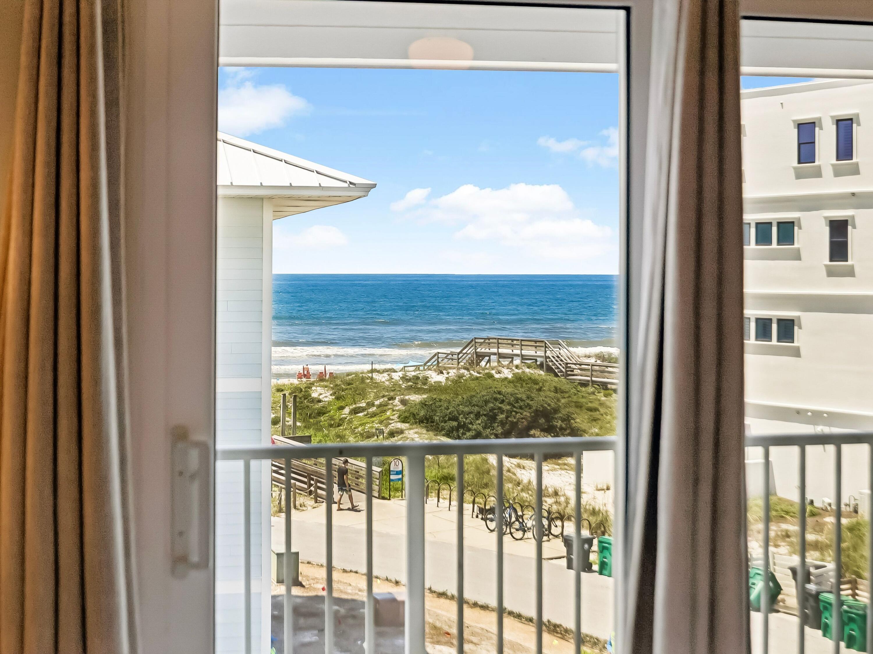 BEACHSIDE VILLAS CONDO - Residential