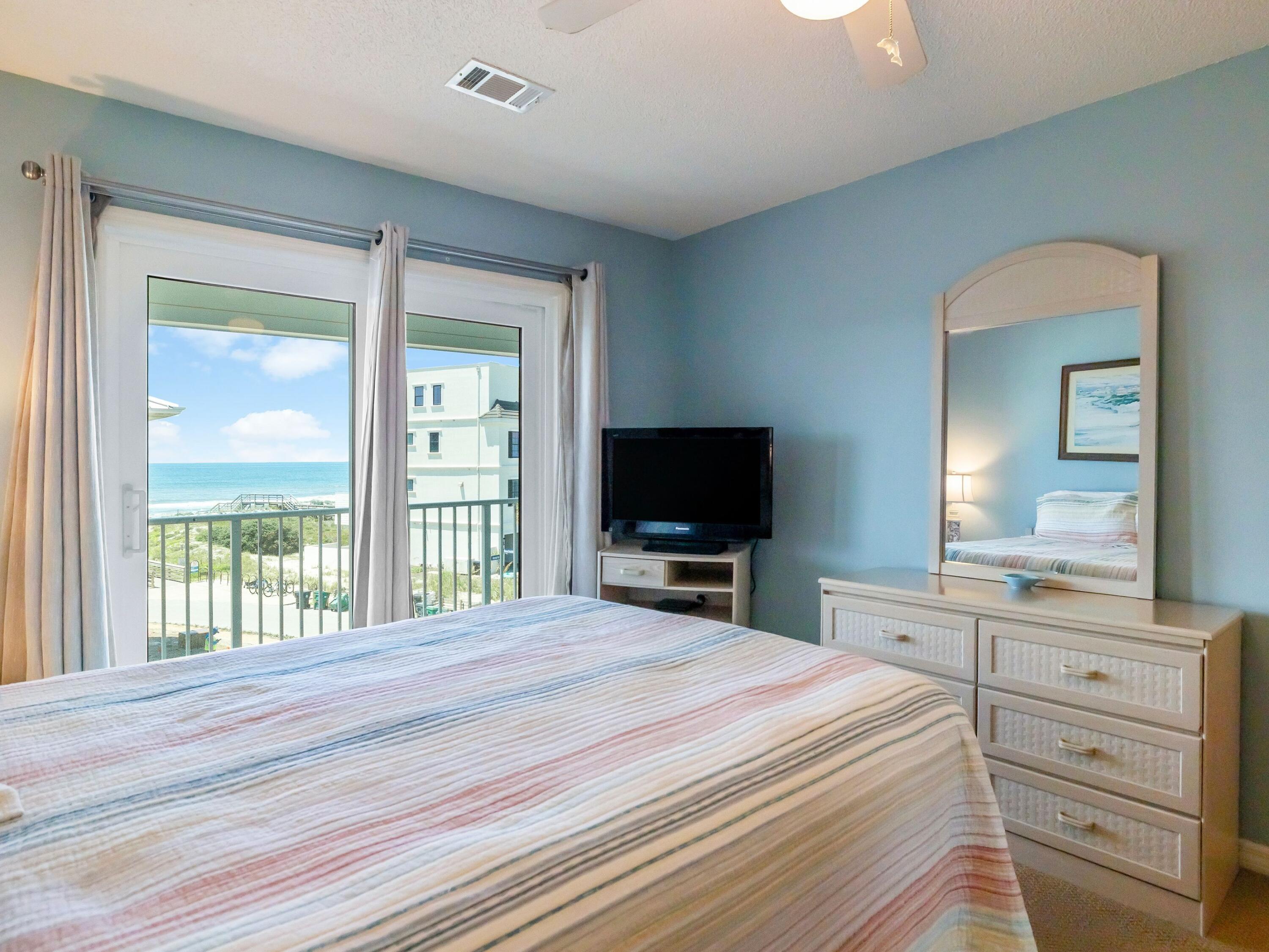 BEACHSIDE VILLAS CONDO - Residential