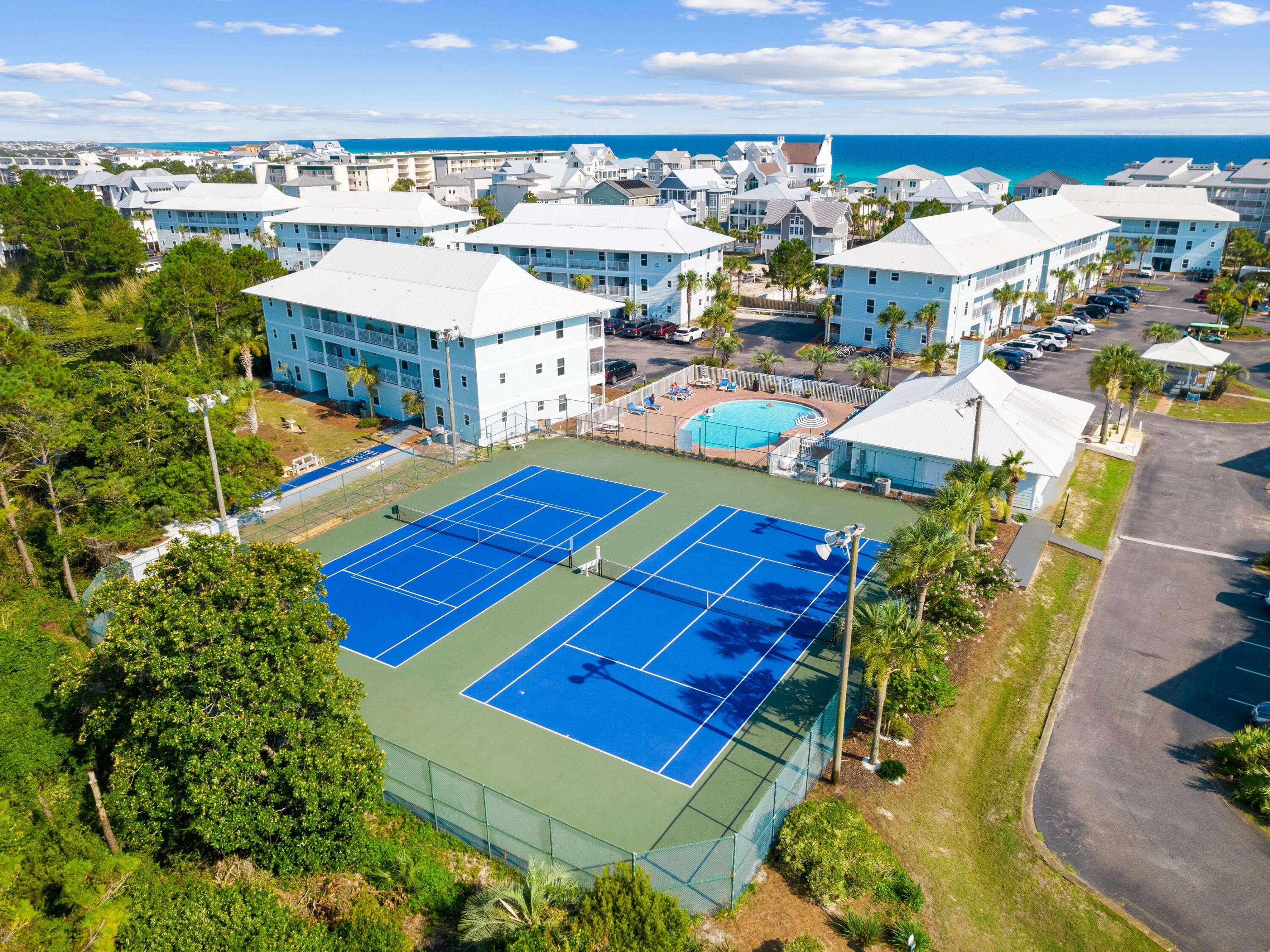 BEACHSIDE VILLAS CONDO - Residential
