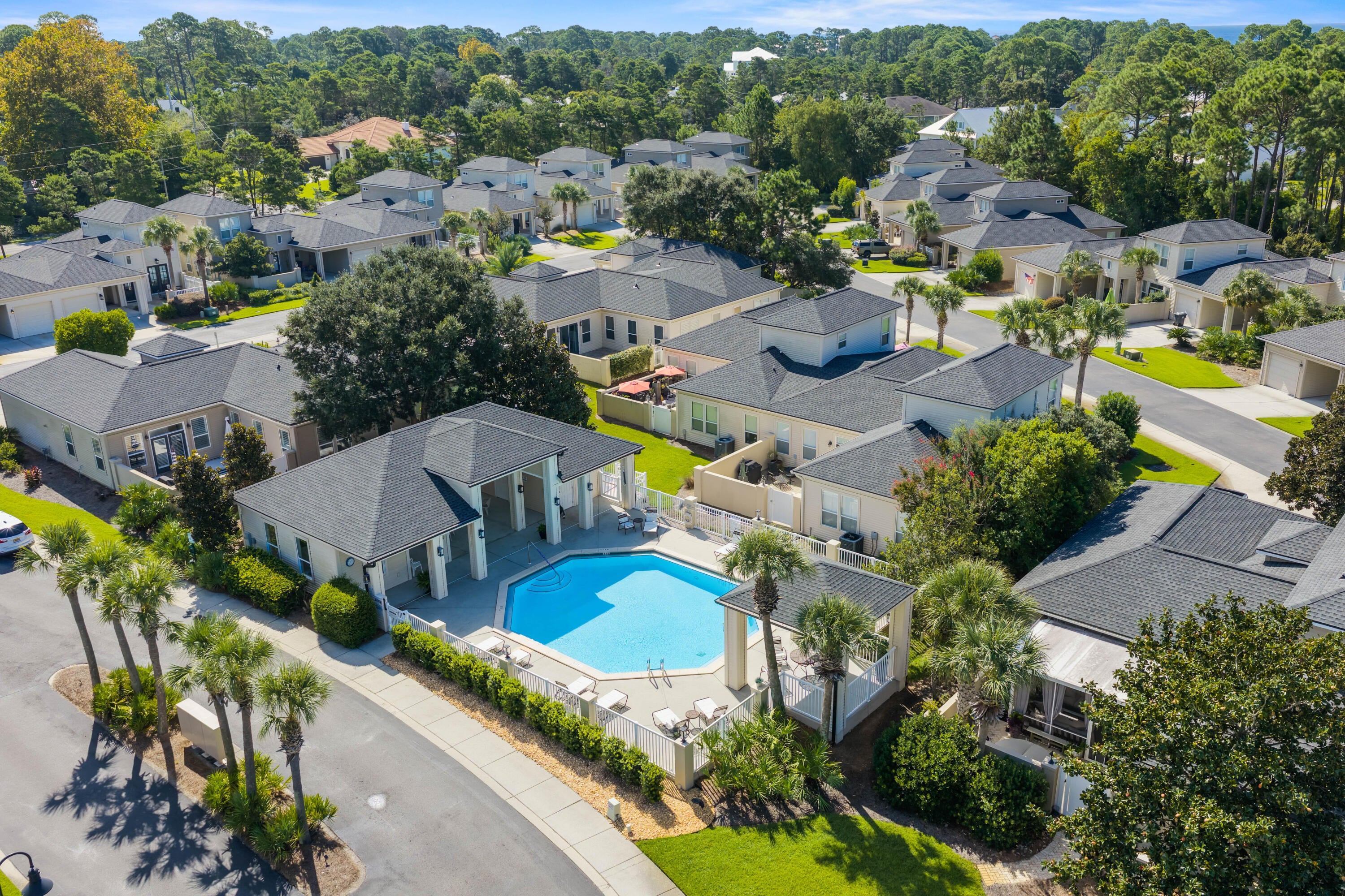 COURTYARDS OF SANTA ROSA BEACH - Residential
