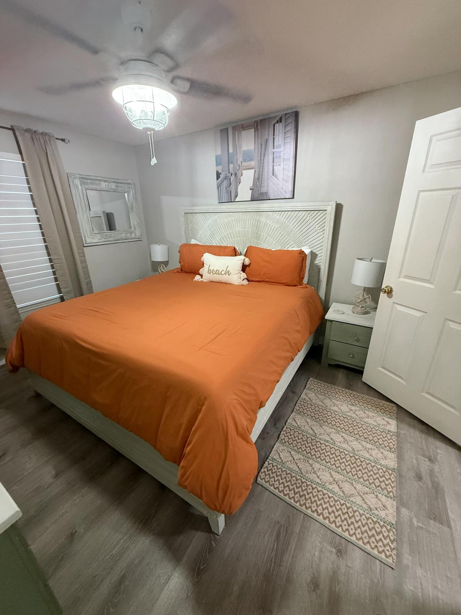 MARAVILLA CONDO 2 - Residential