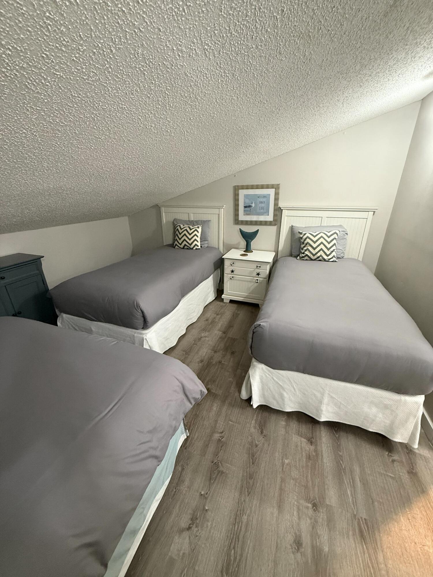 MARAVILLA CONDO 2 - Residential