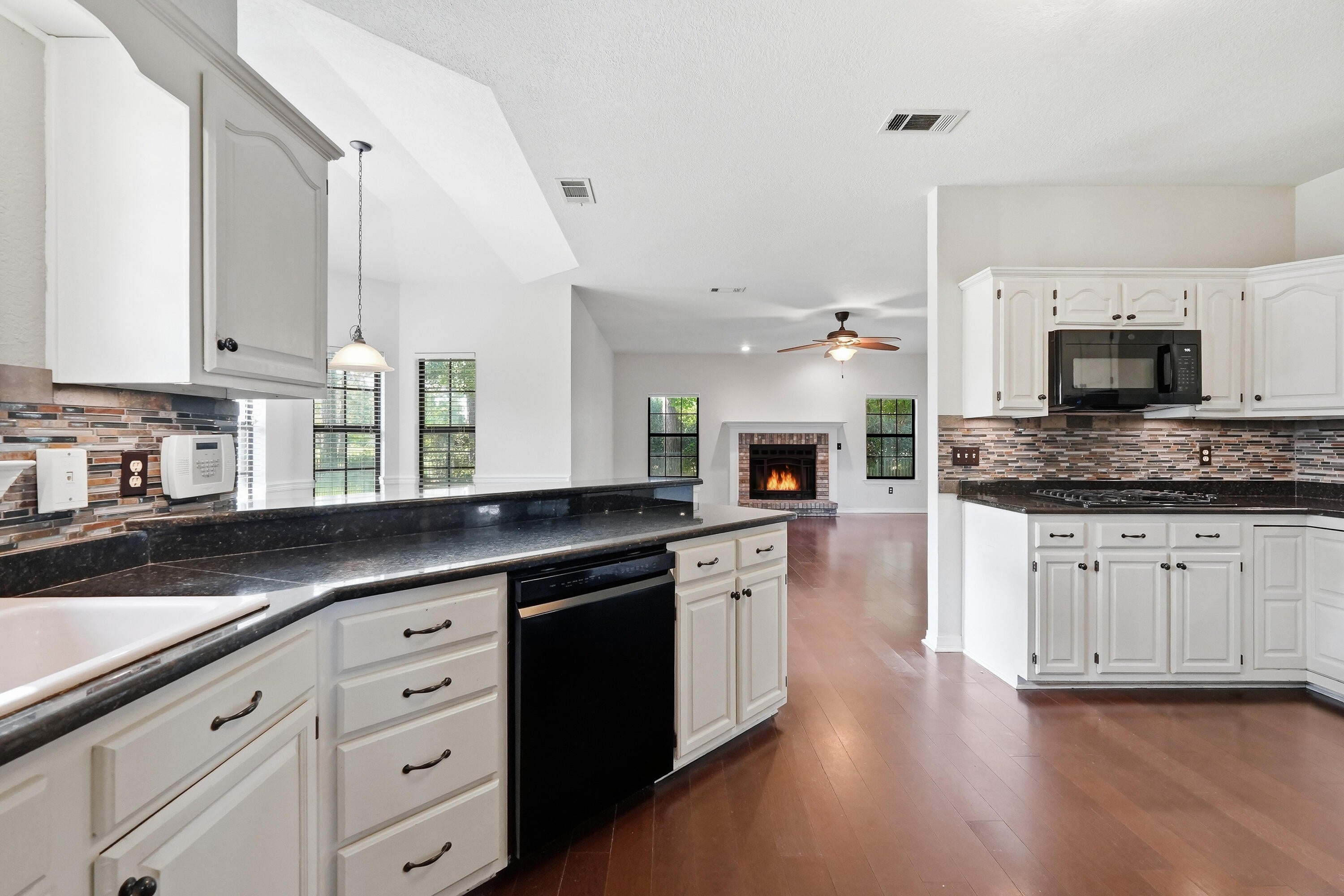 SOUTHWIND PH 2 - Residential Lease