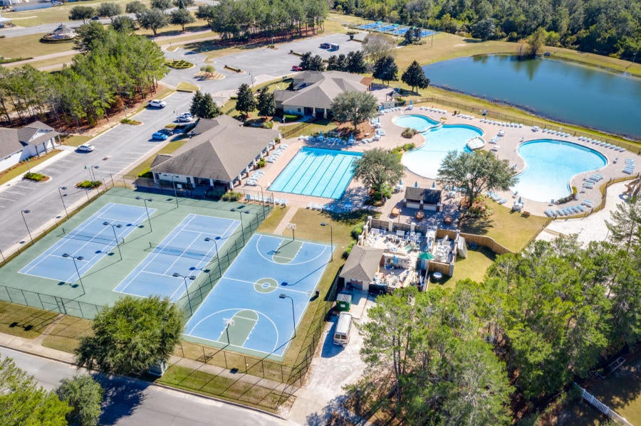 HAMMOCK BAY/Steamboat Landing - Land