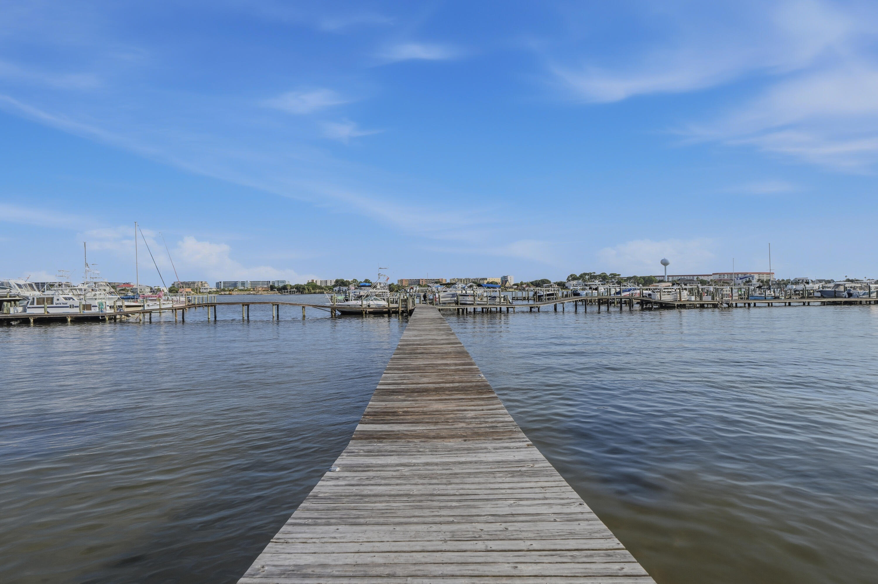 Brooks Landing Townhomes - Residential