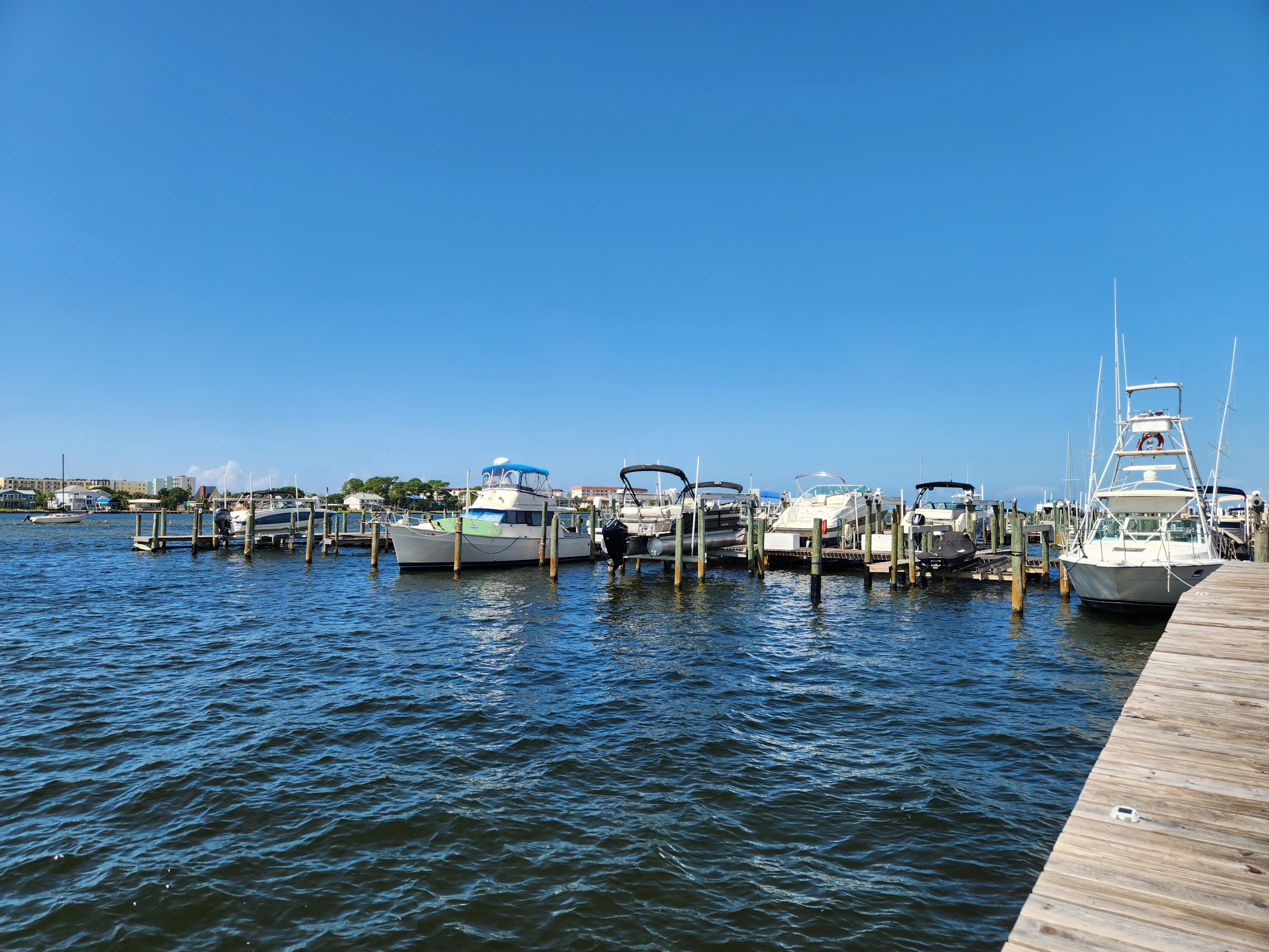 Brooks Landing Townhomes - Residential