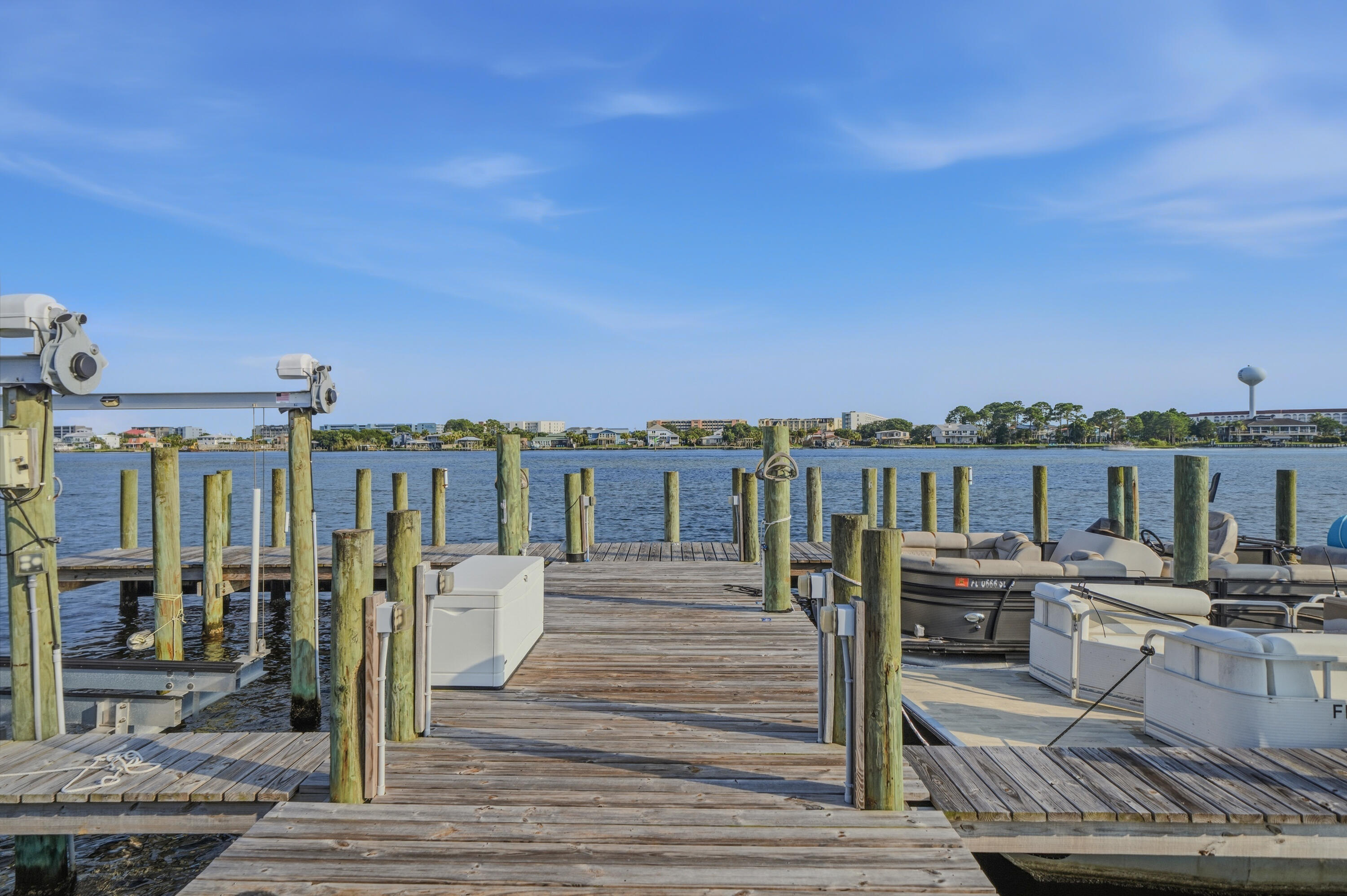 Brooks Landing Townhomes - Residential