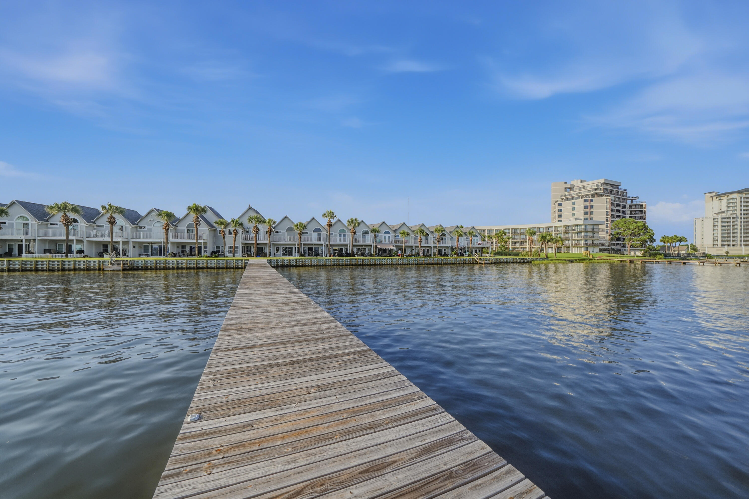 Brooks Landing Townhomes - Residential