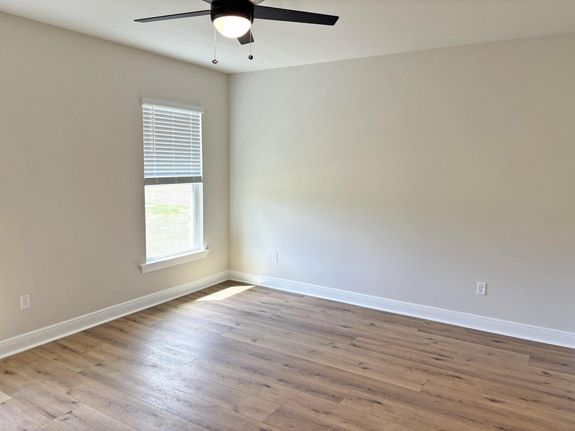 HOUSTON PLACE - Residential