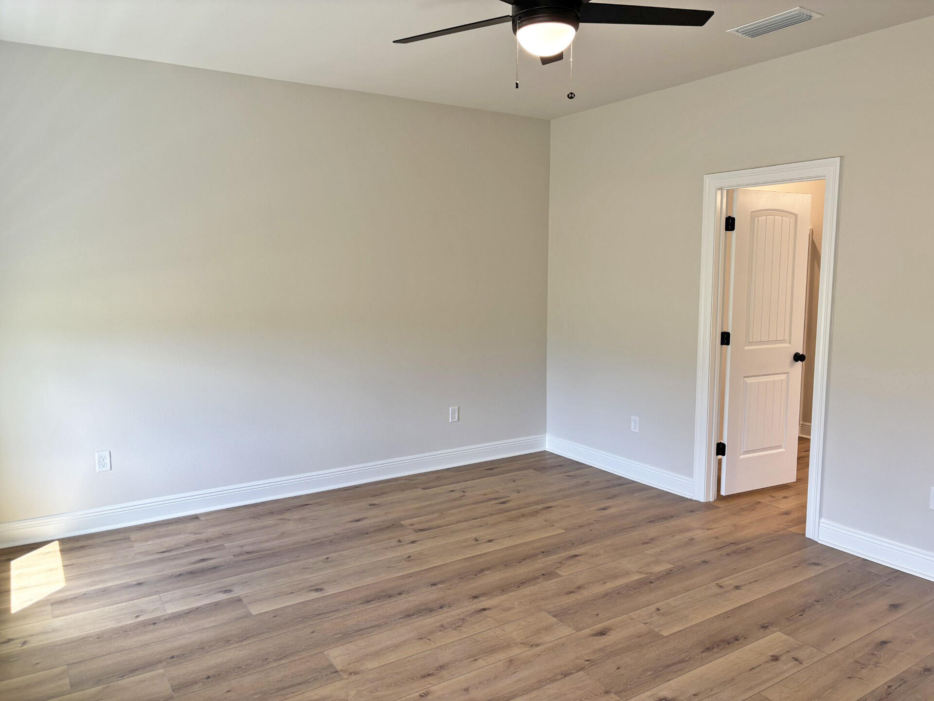 HOUSTON PLACE - Residential