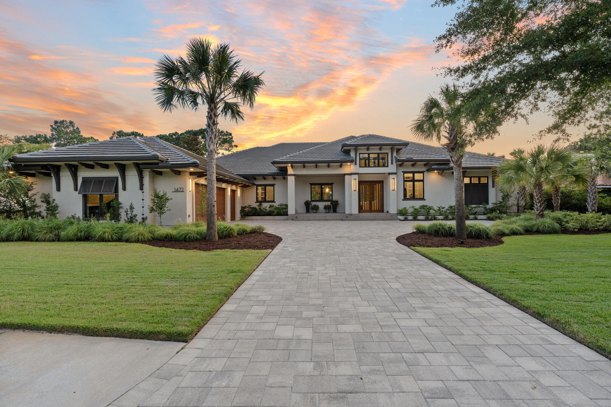 BAYTOWNE AVE EAST - Residential