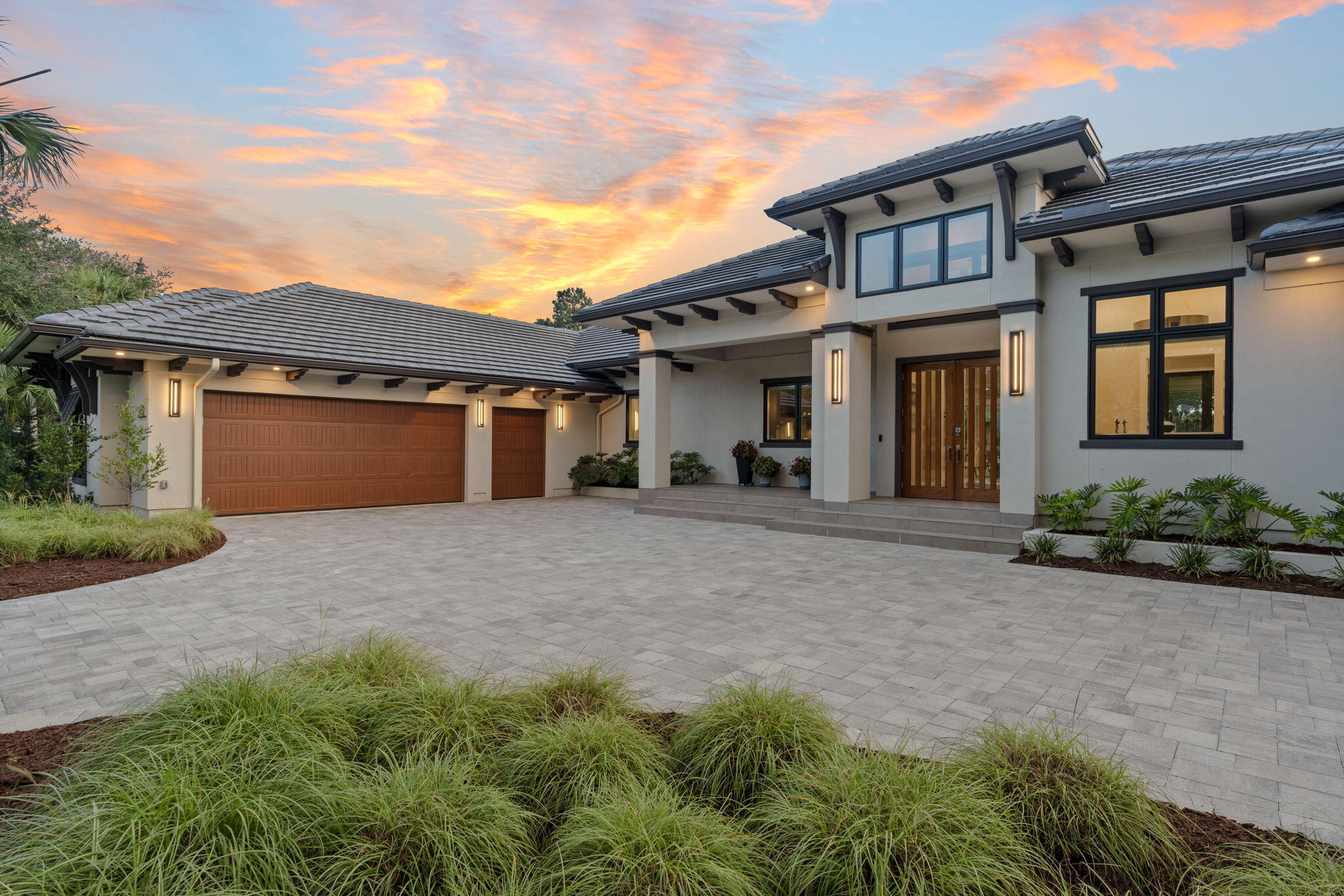 BAYTOWNE AVE EAST - Residential