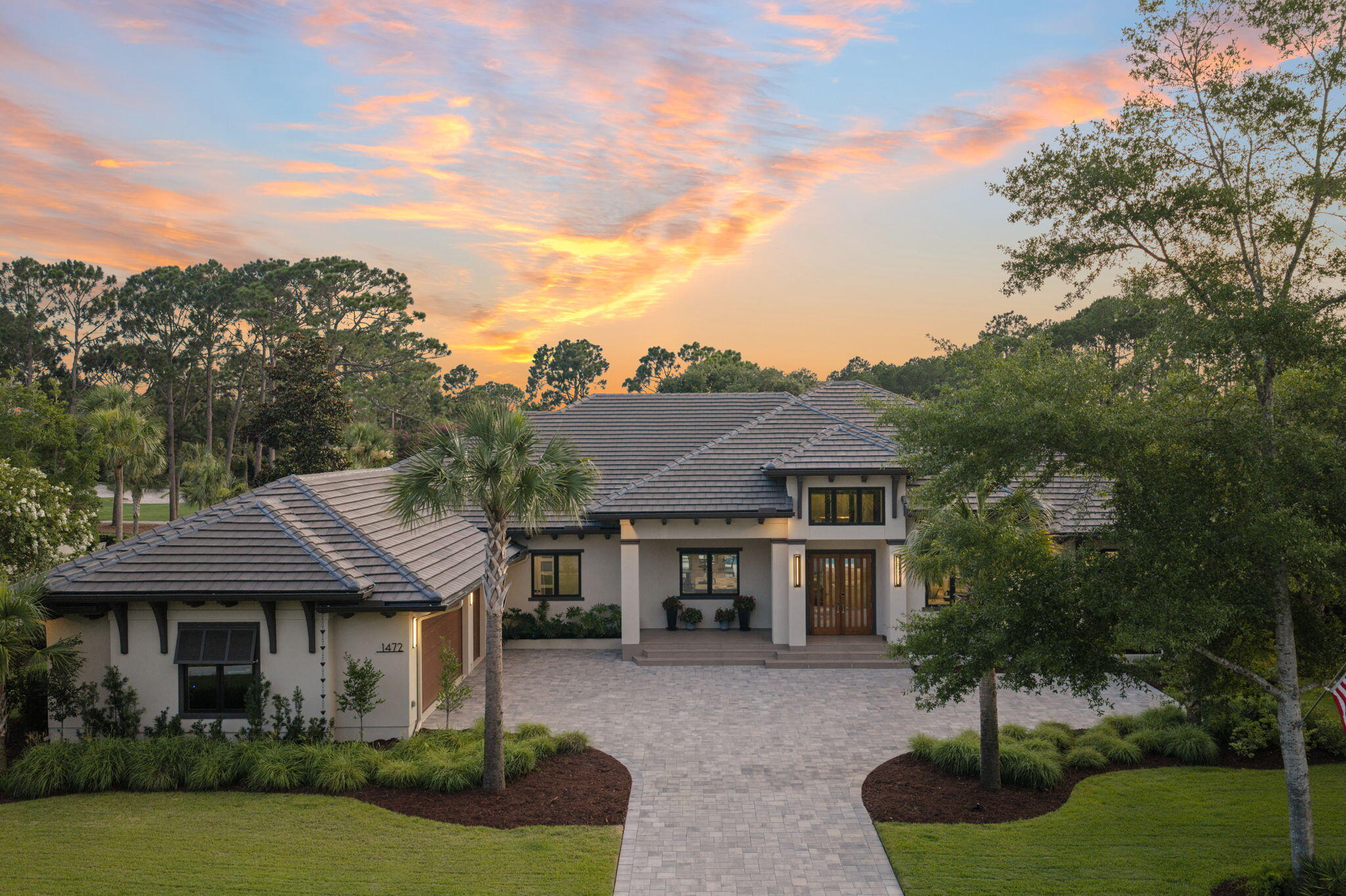BAYTOWNE AVE EAST - Residential
