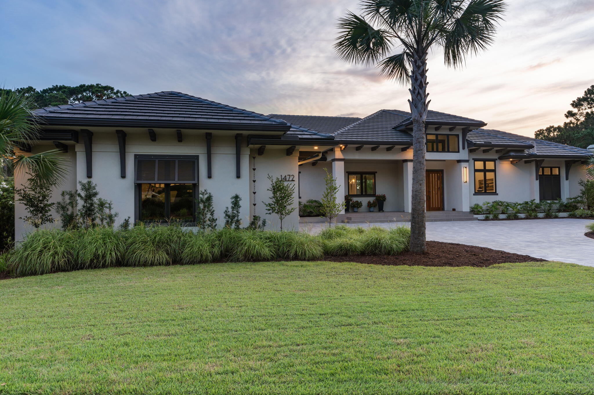 BAYTOWNE AVE EAST - Residential