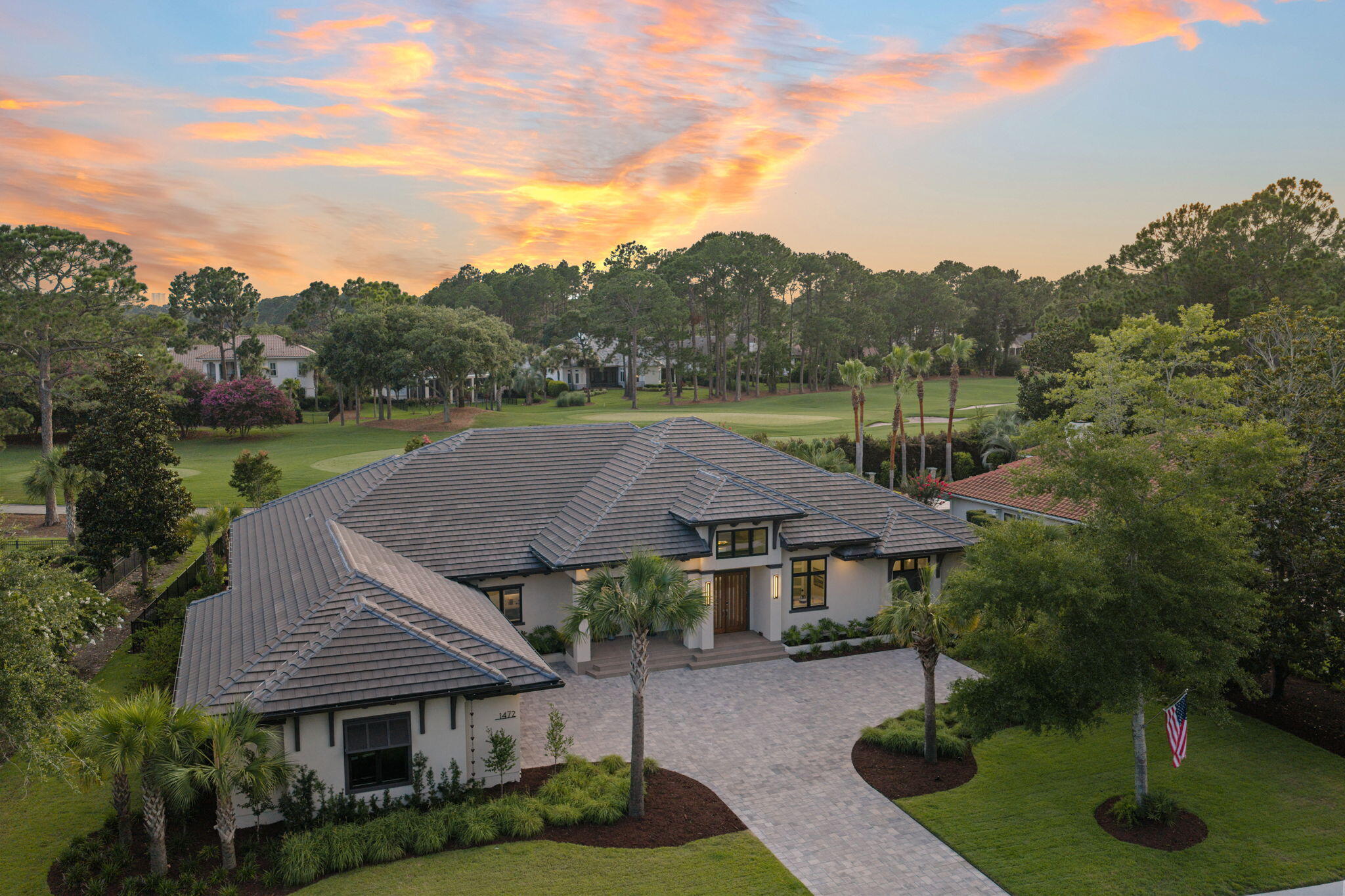 BAYTOWNE AVE EAST - Residential