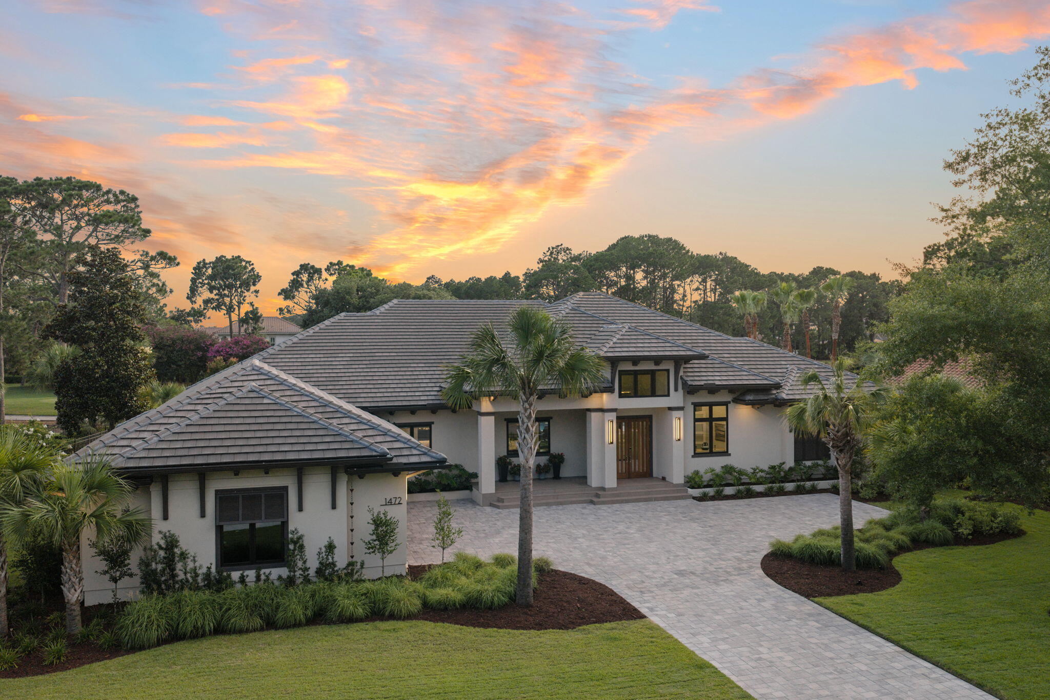 BAYTOWNE AVE EAST - Residential