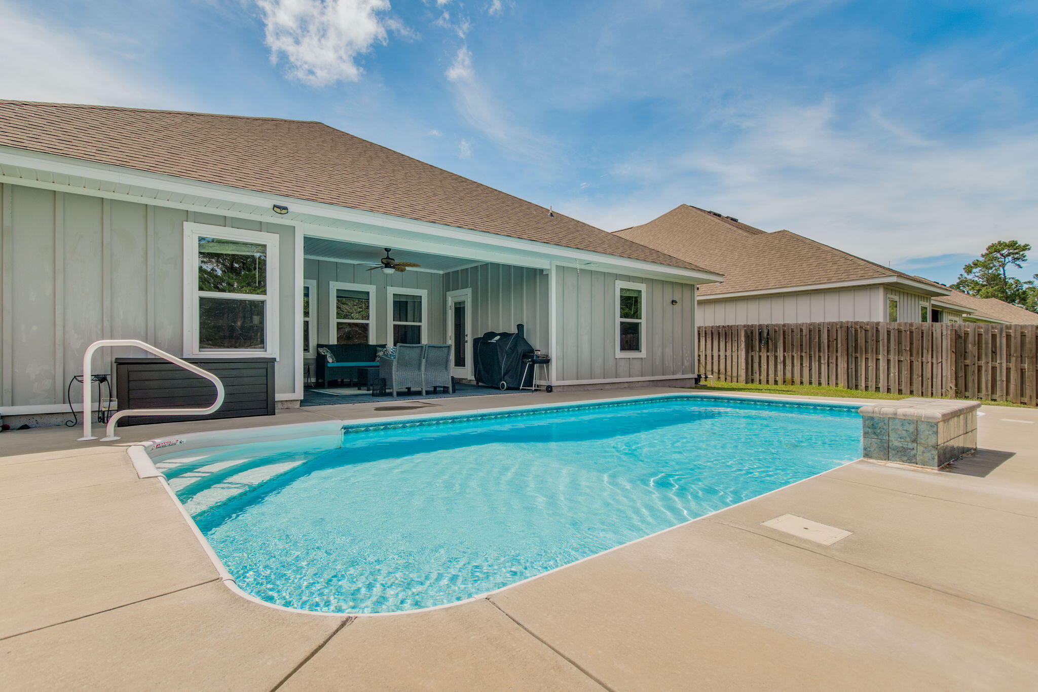 Seagate - Residential