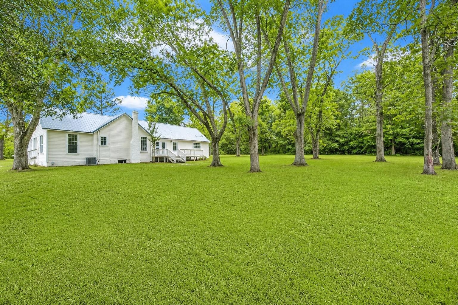 LAUREL HILL - Residential