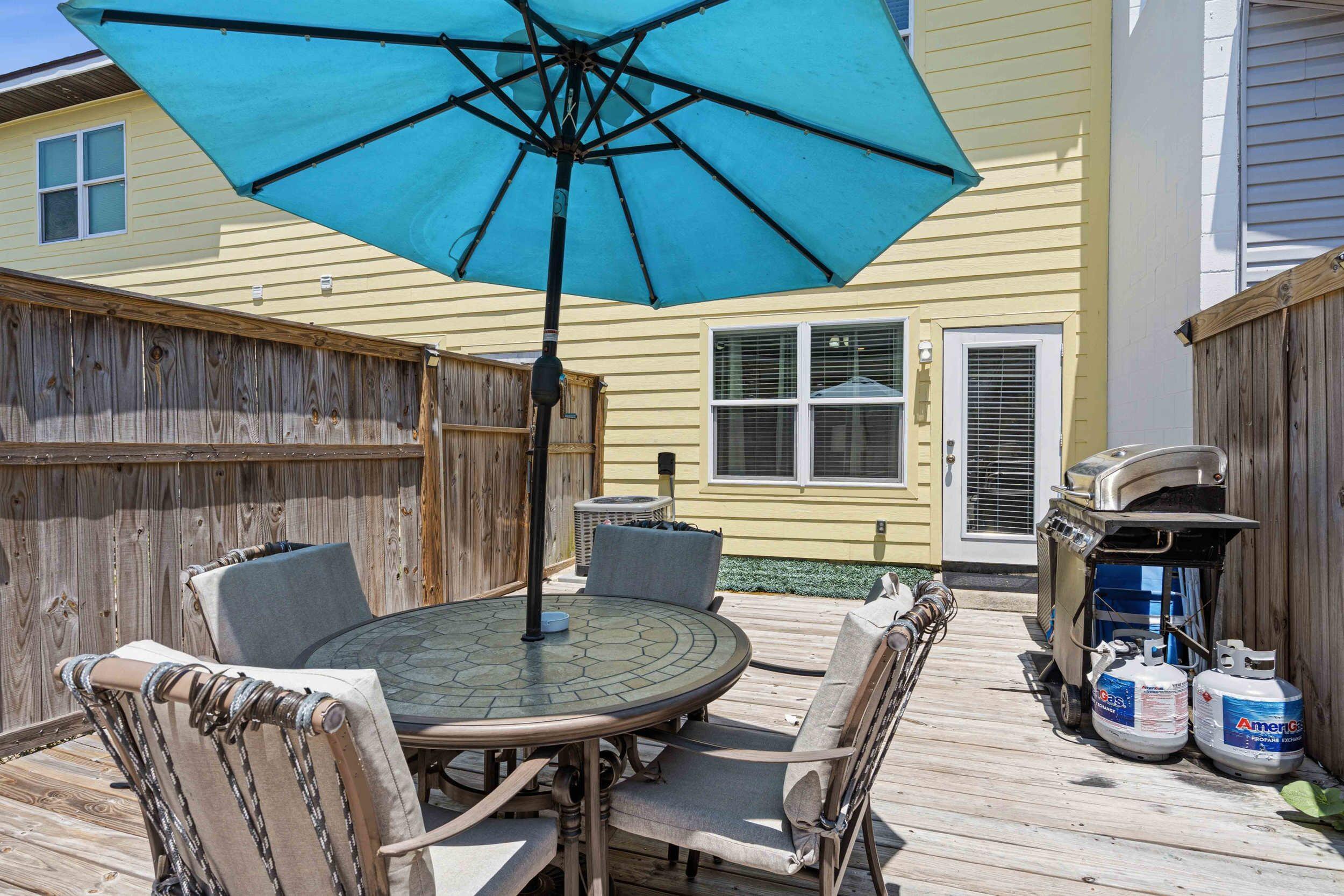 MIKSTAKEL TOWNHOMES - Residential Lease