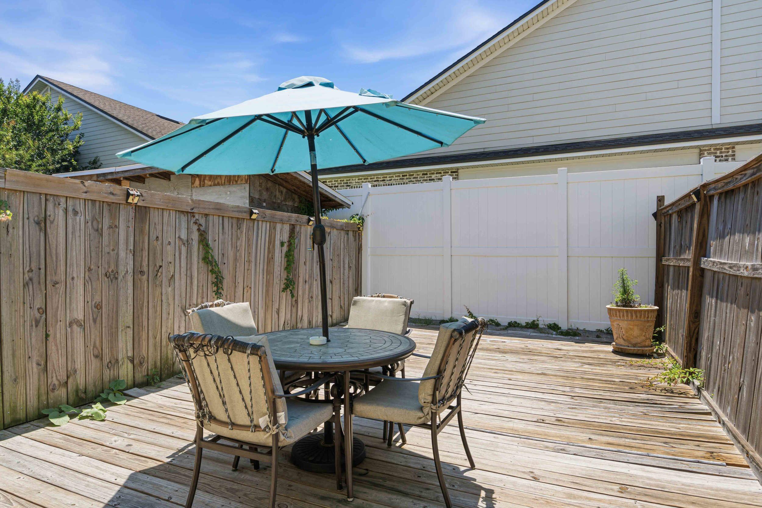 MIKSTAKEL TOWNHOMES - Residential Lease