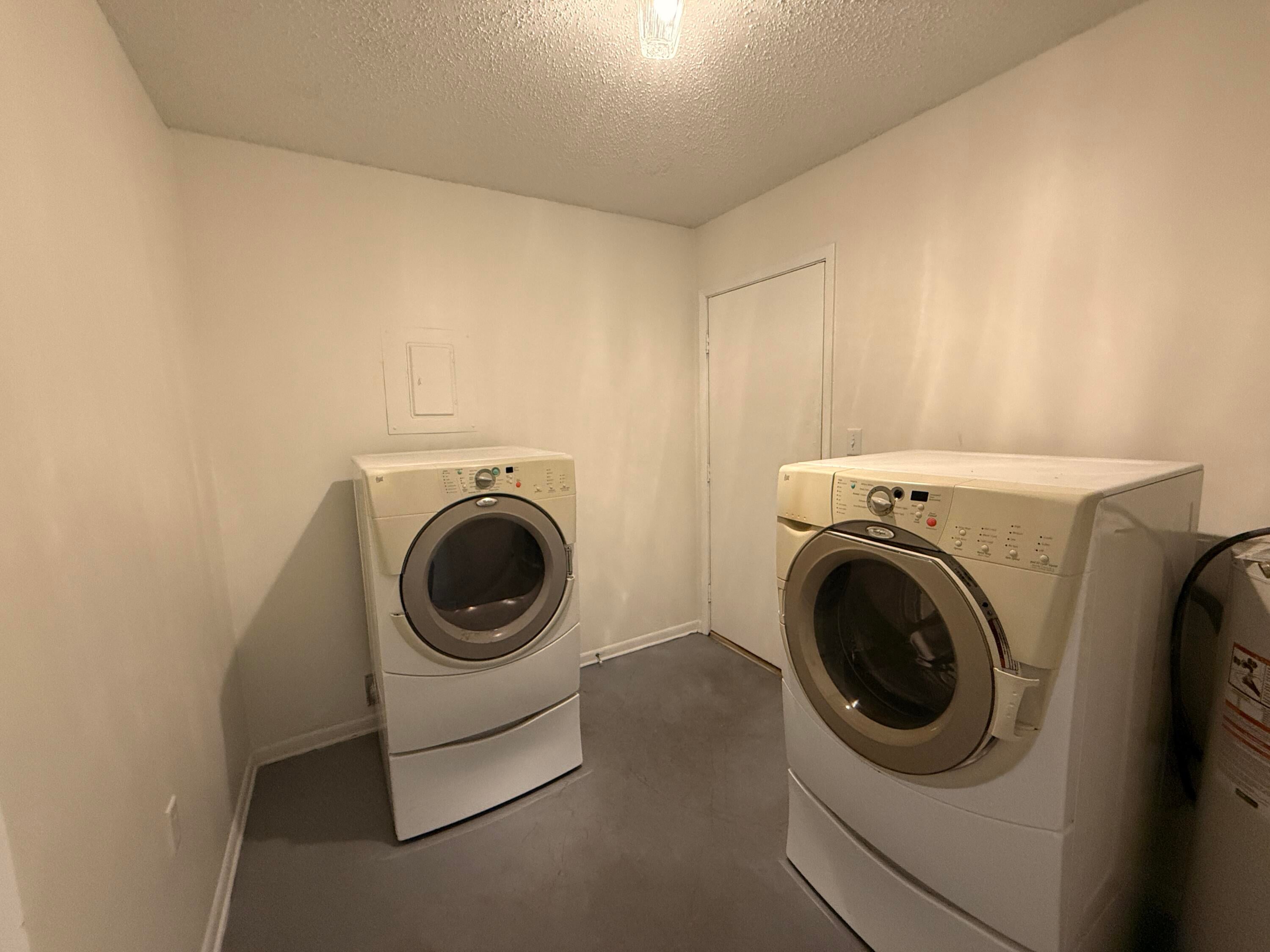 PINE MEADOWS 4TH ADDN - Residential Lease