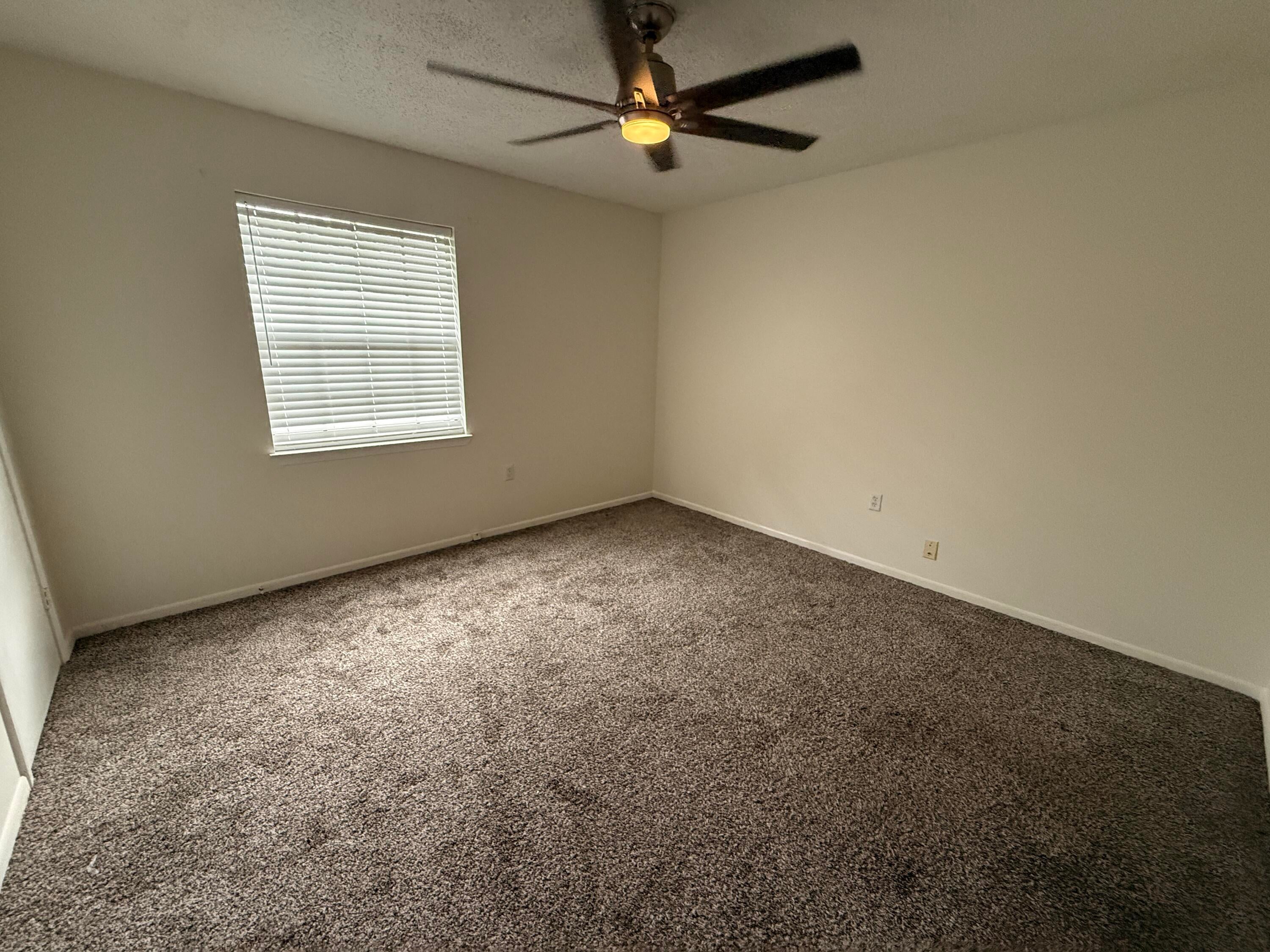 PINE MEADOWS 4TH ADDN - Residential Lease