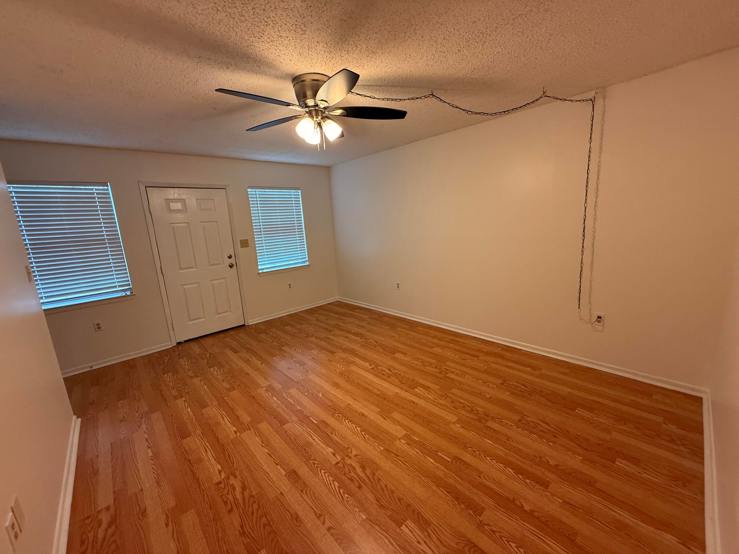 PINE MEADOWS 4TH ADDN - Residential Lease