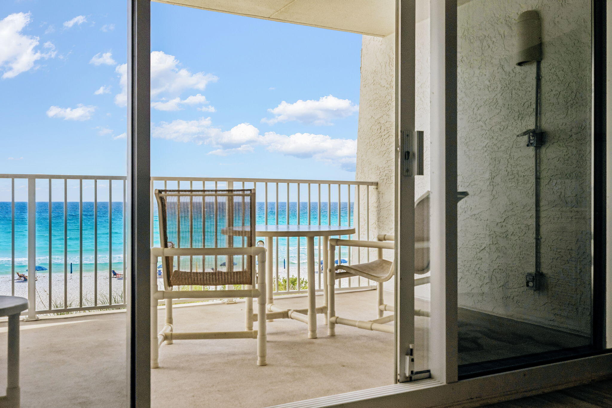 BEACH HOUSE CONDO PH 2 - Residential