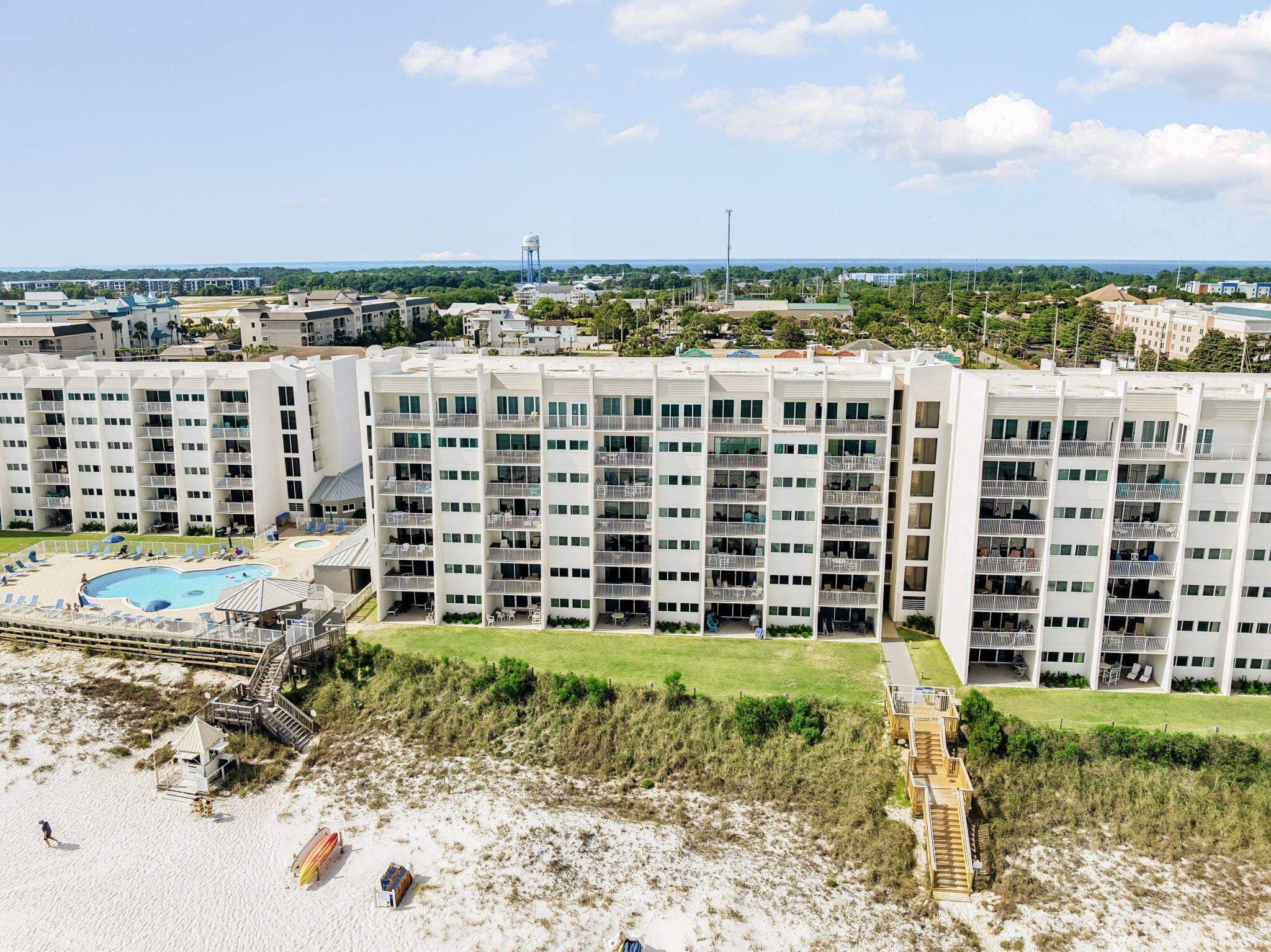 BEACH HOUSE CONDO PH 2 - Residential
