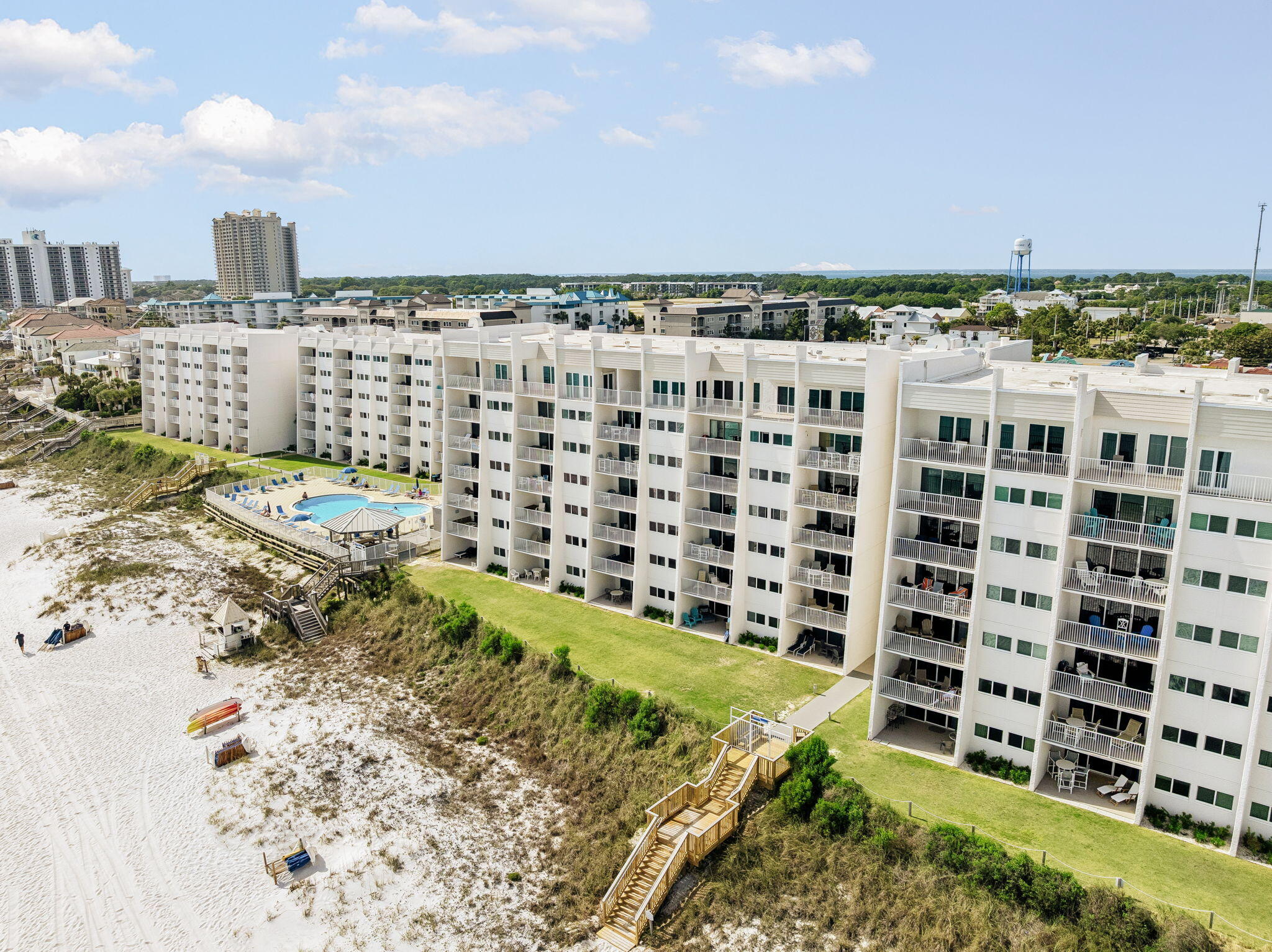 BEACH HOUSE CONDO PH 2 - Residential