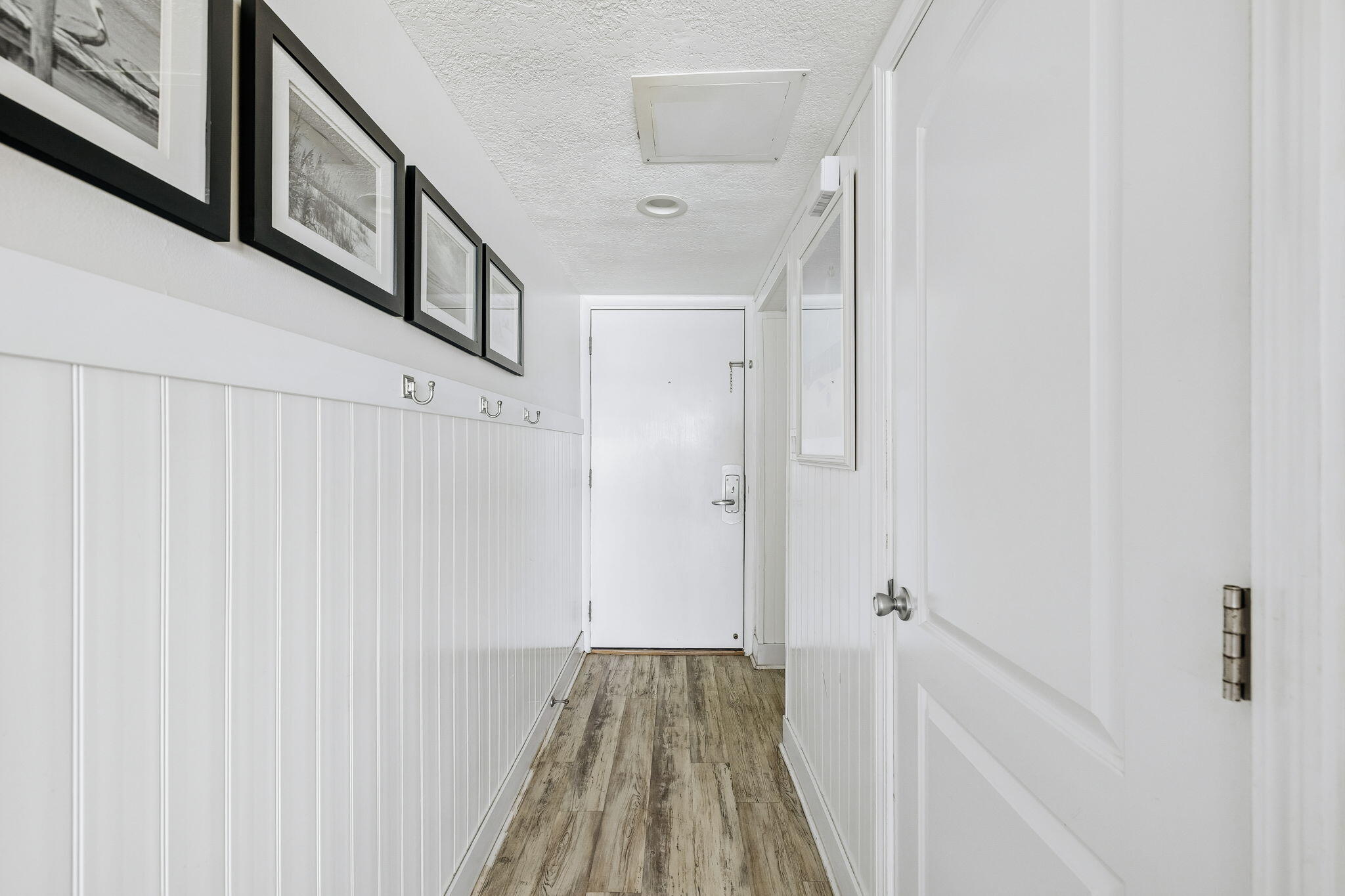 BEACH HOUSE CONDO PH 2 - Residential