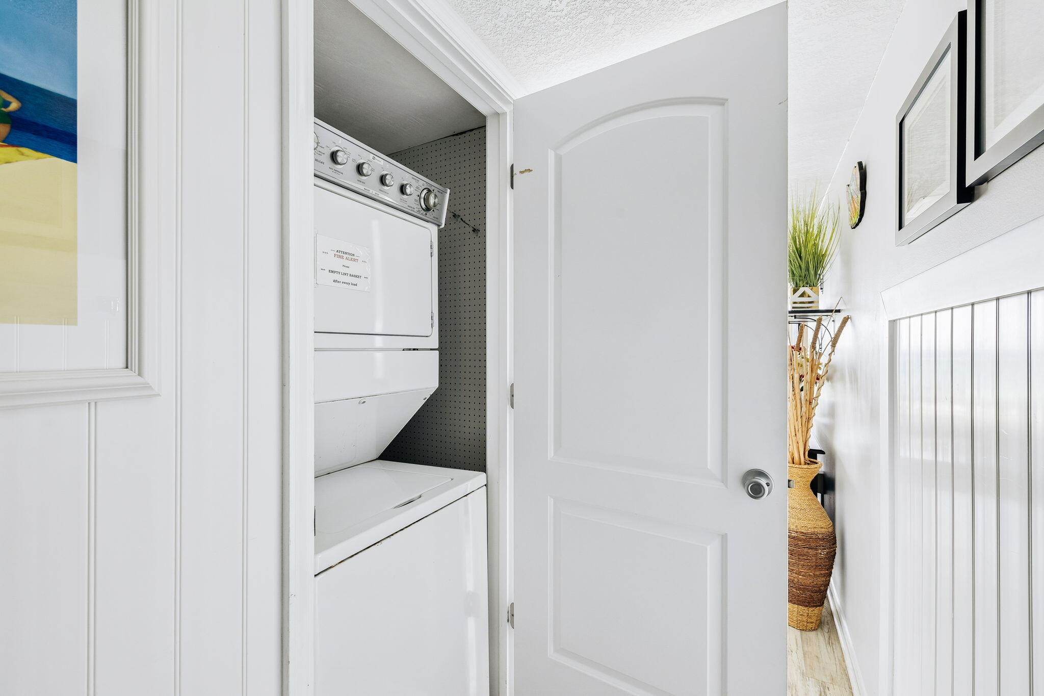 BEACH HOUSE CONDO PH 2 - Residential