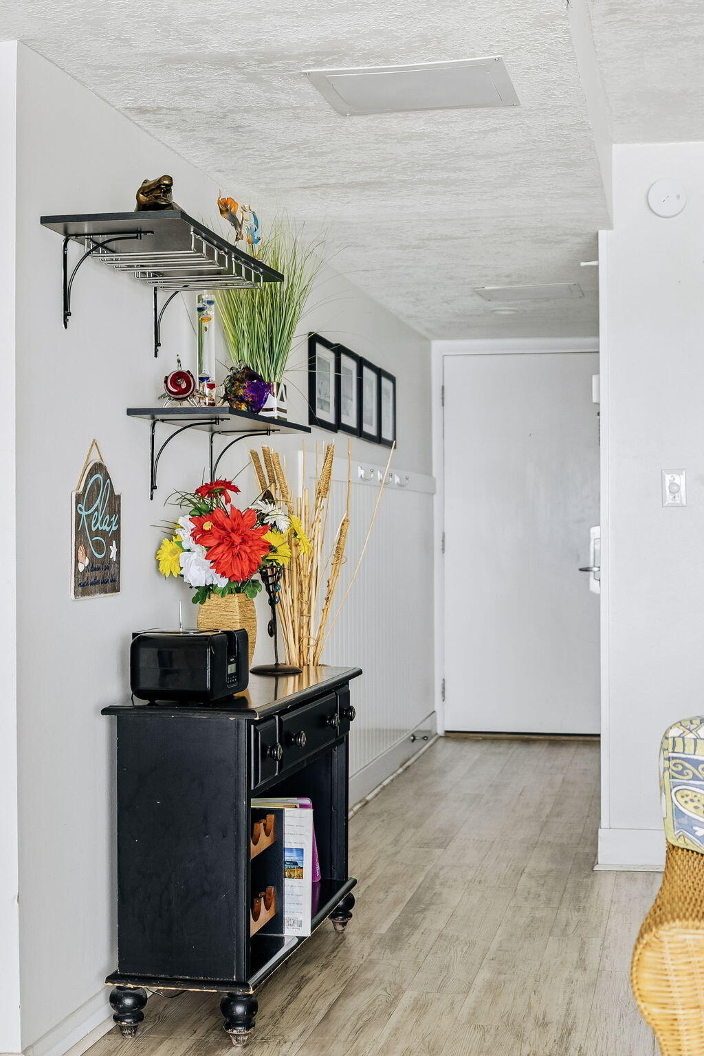 BEACH HOUSE CONDO PH 2 - Residential