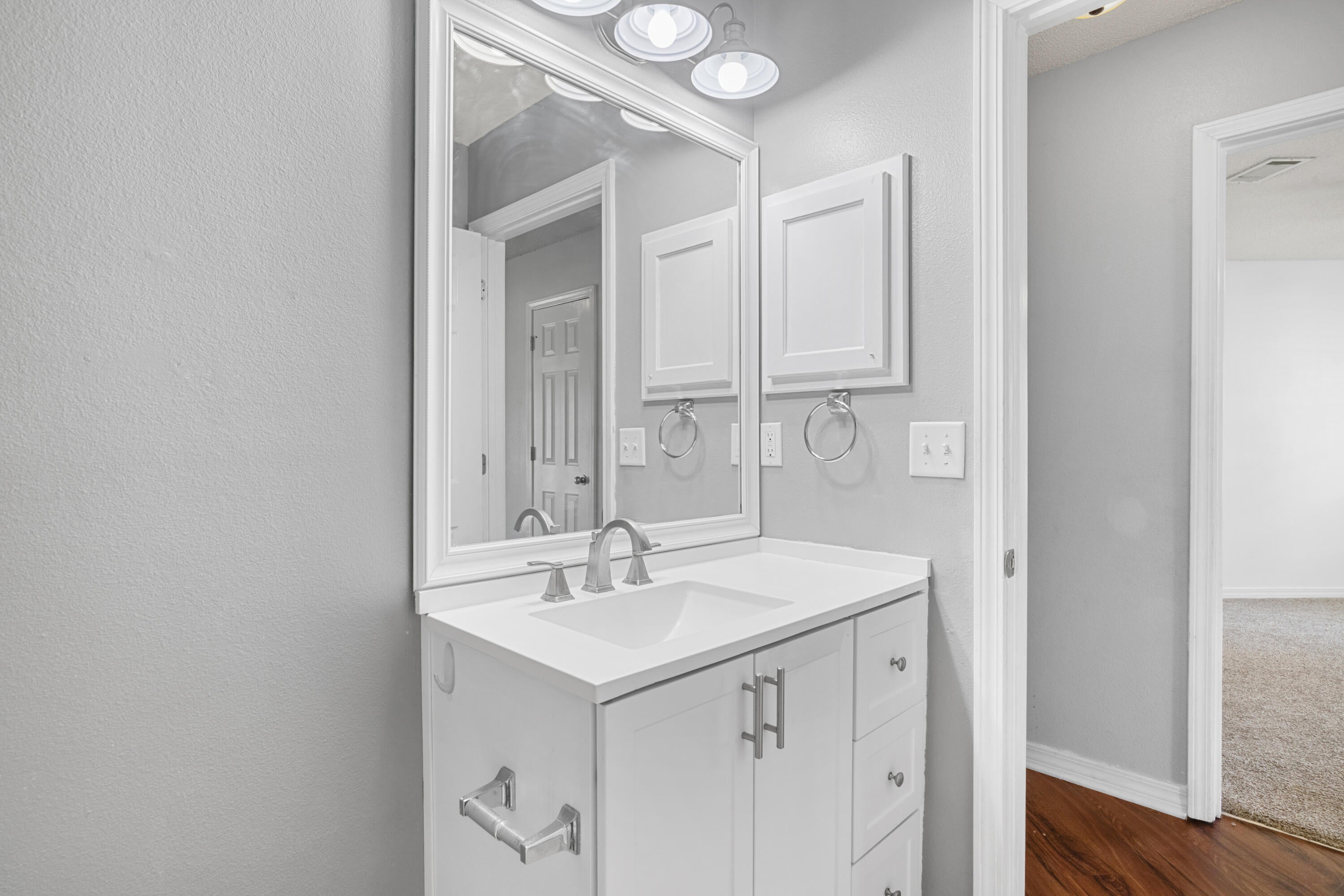 HOLLEY BY THE SEA - Residential